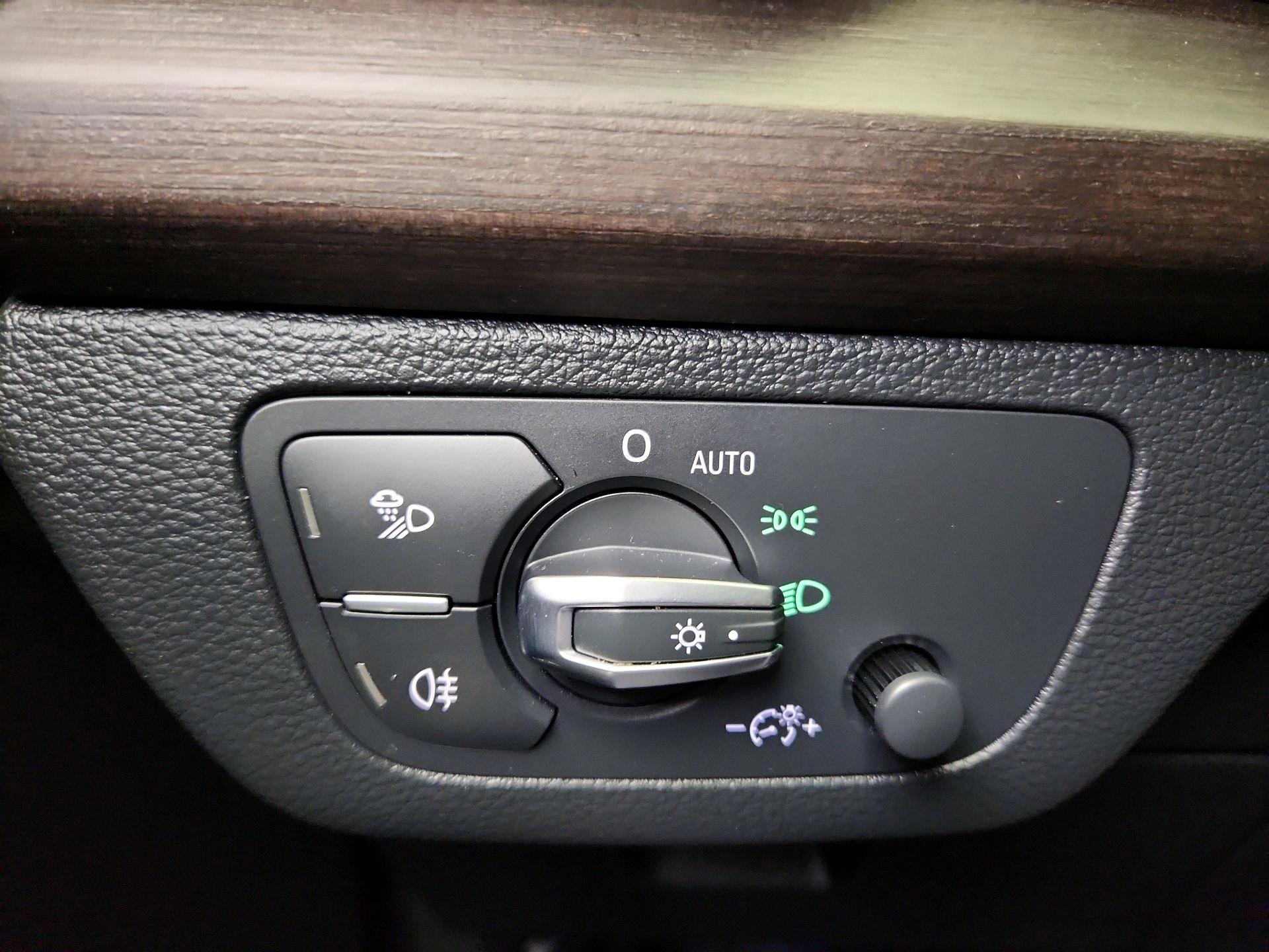 Thumbnail: 2023 Audi Q5 - 13