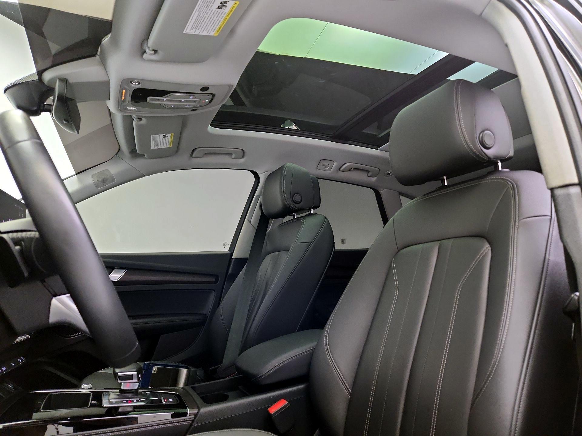 Thumbnail: 2023 Audi Q5 - 20