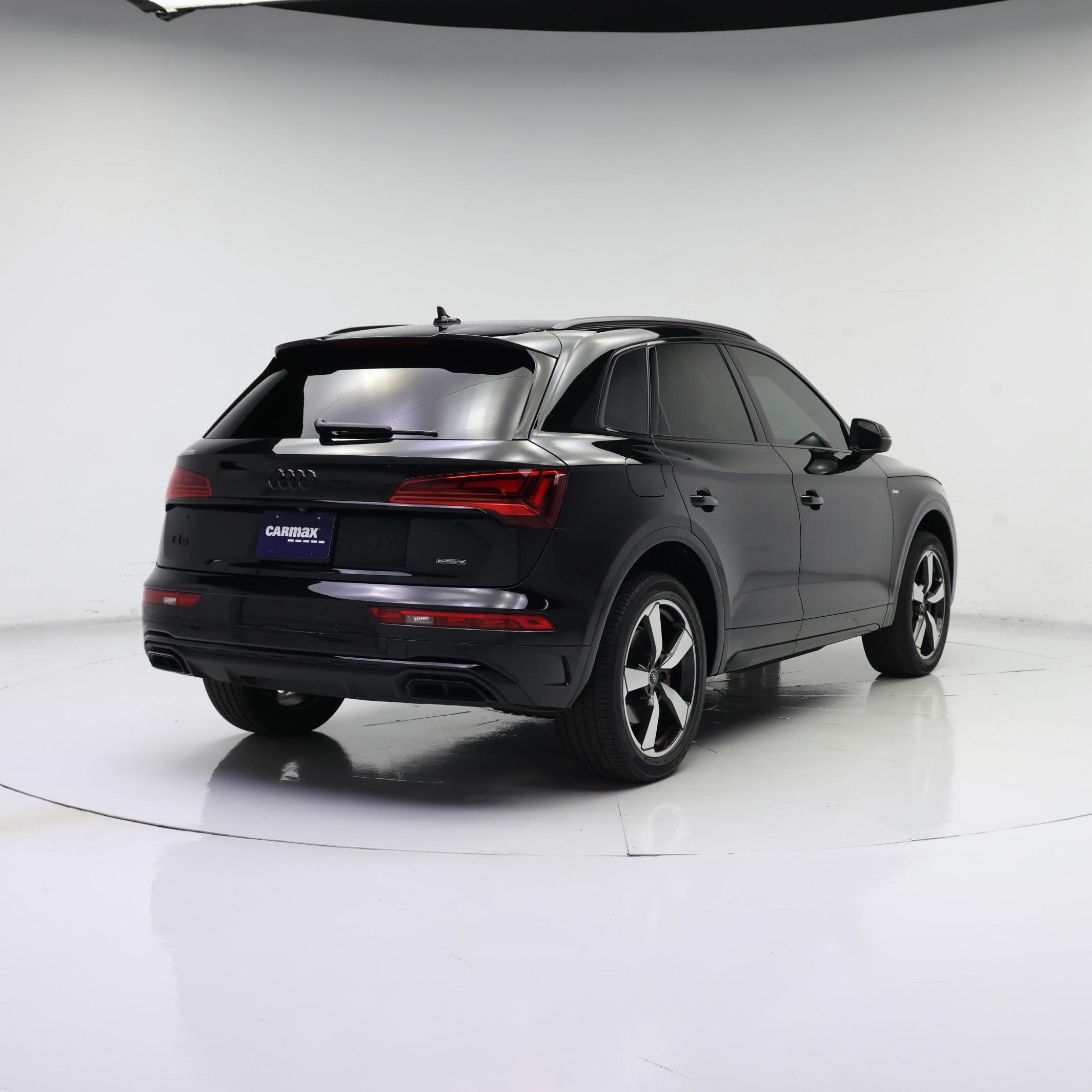Thumbnail: 2023 Audi Q5 - 8