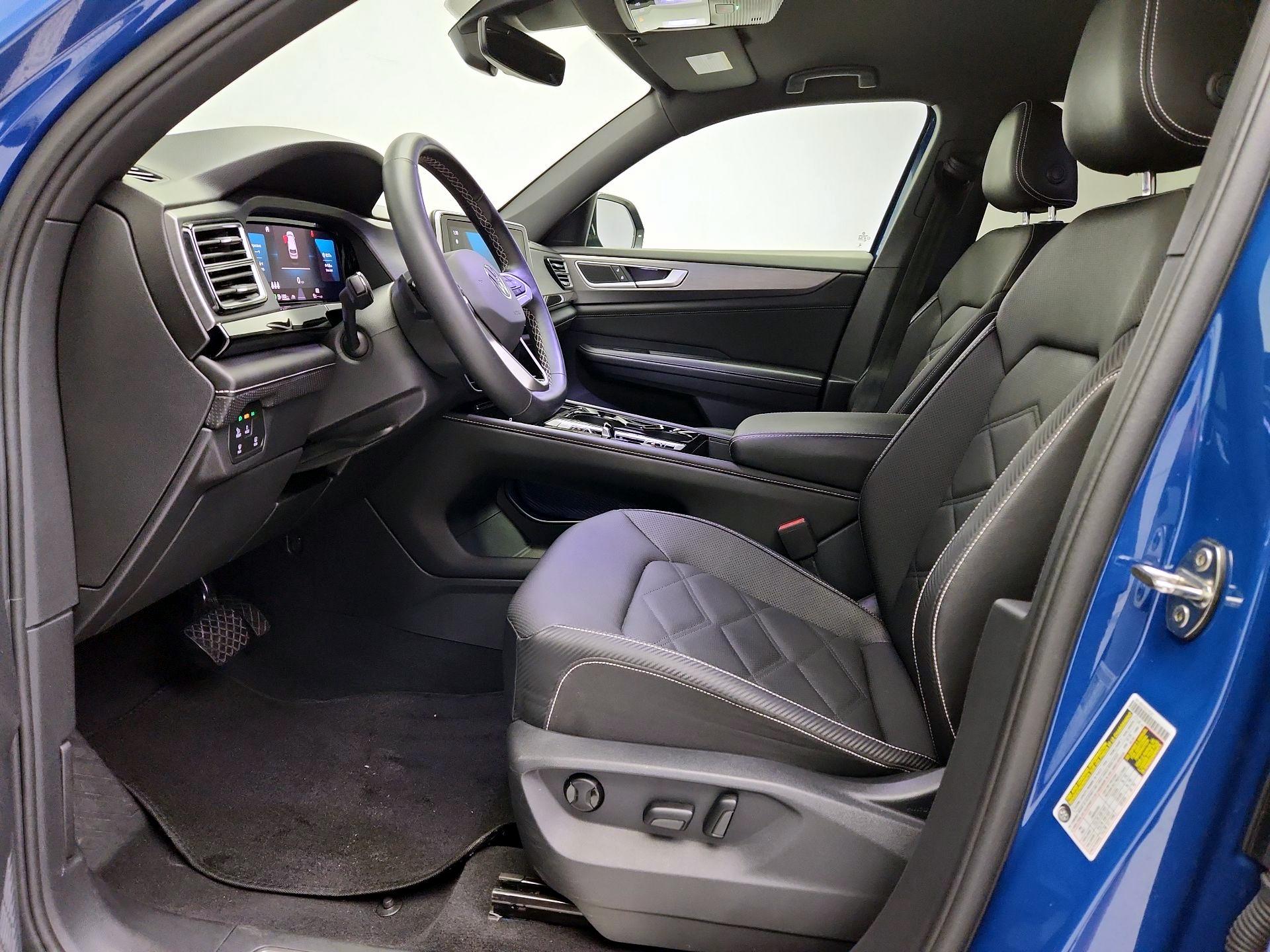 Thumbnail: 2025 Volkswagen Atlas - 11