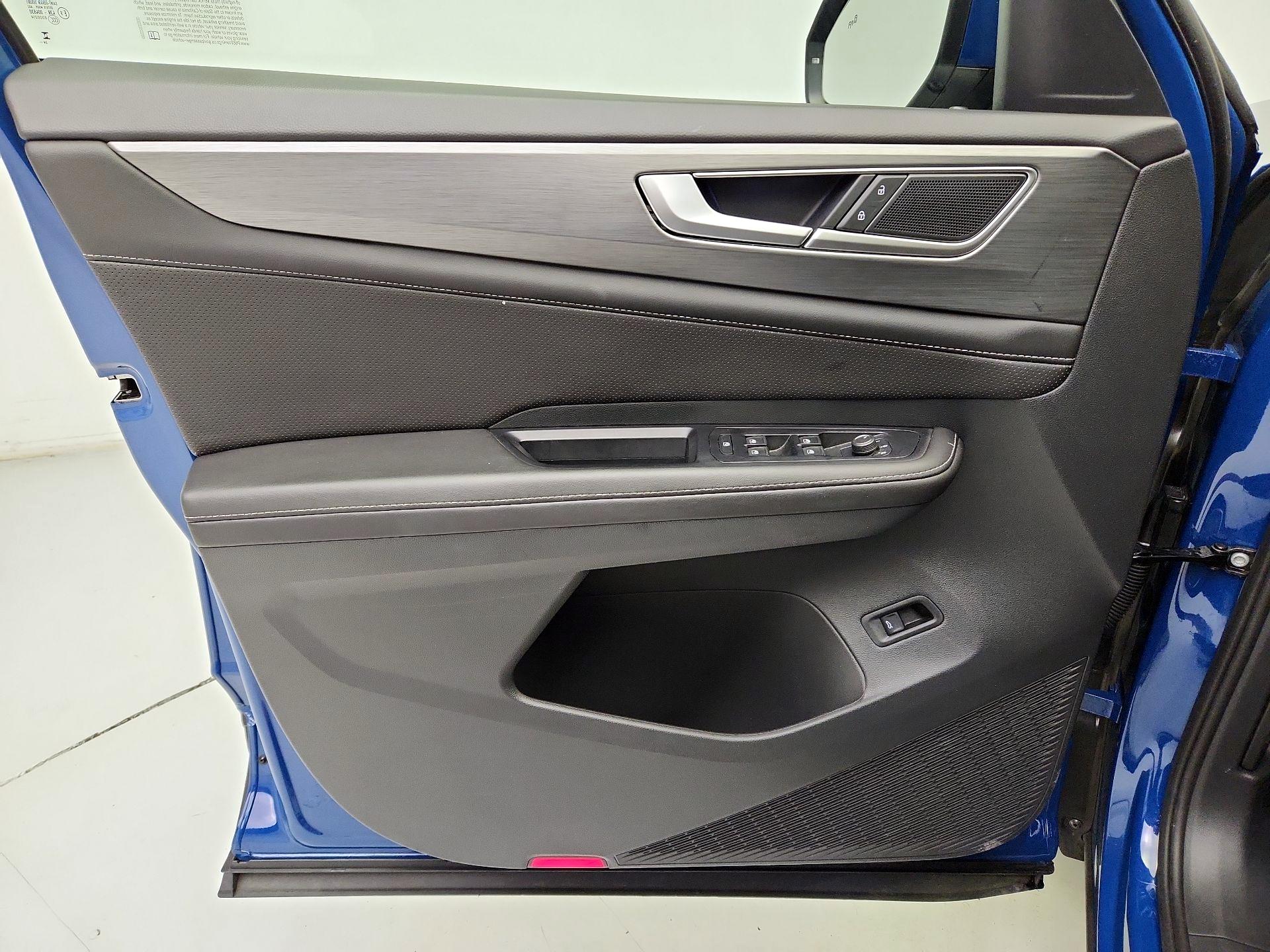 Thumbnail: 2025 Volkswagen Atlas - 12