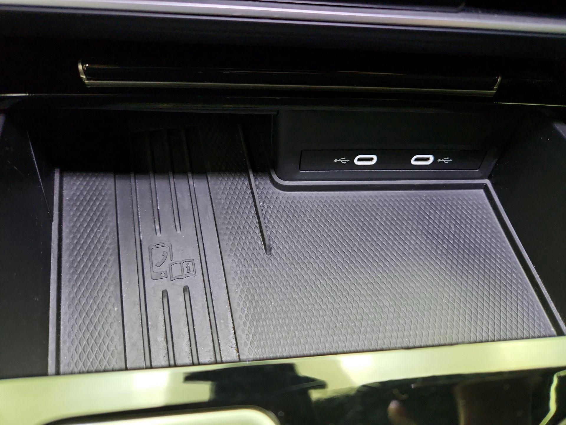 Thumbnail: 2025 Volkswagen Atlas - 18