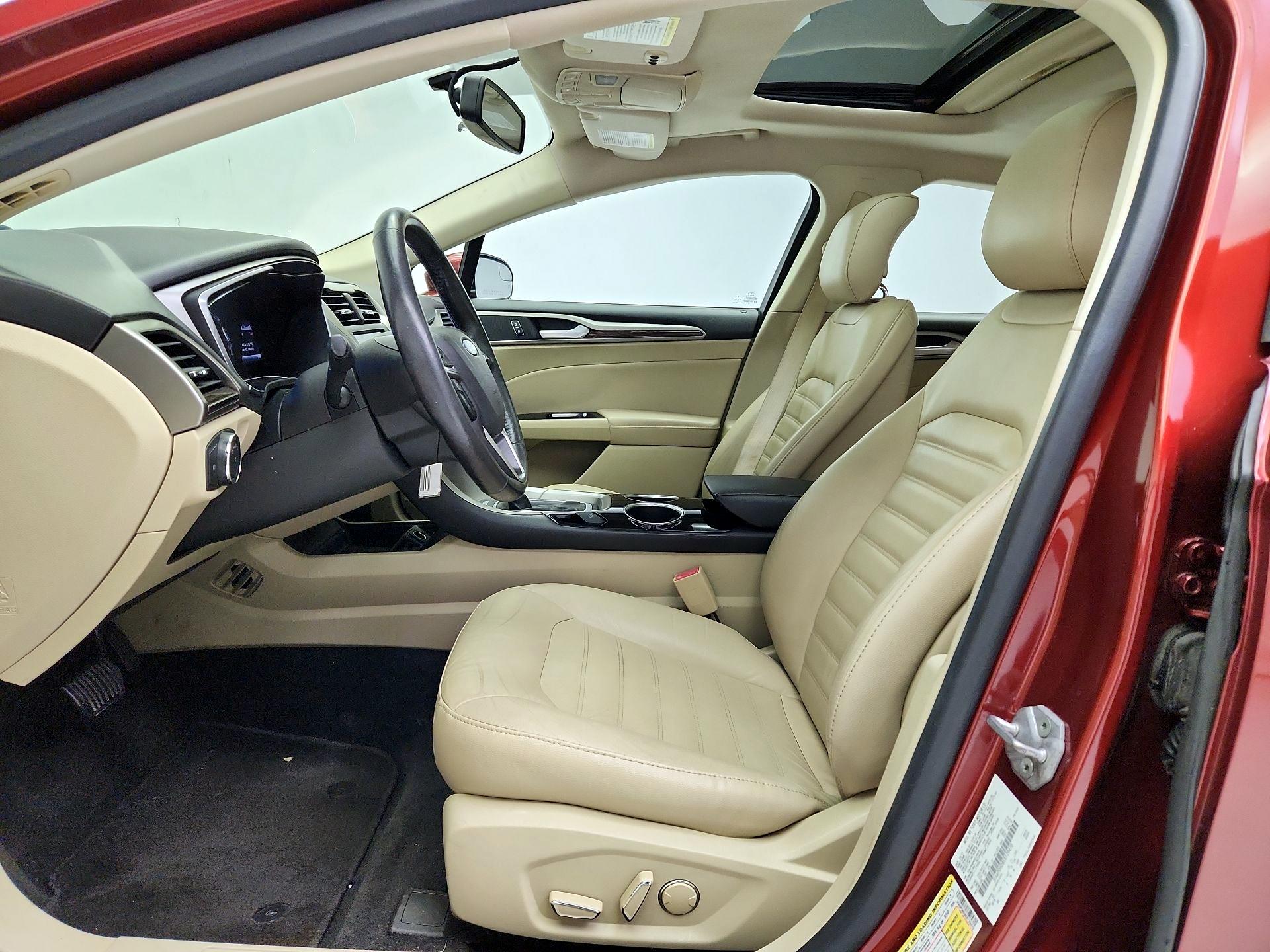Thumbnail: 2014 Ford Fusion - 11