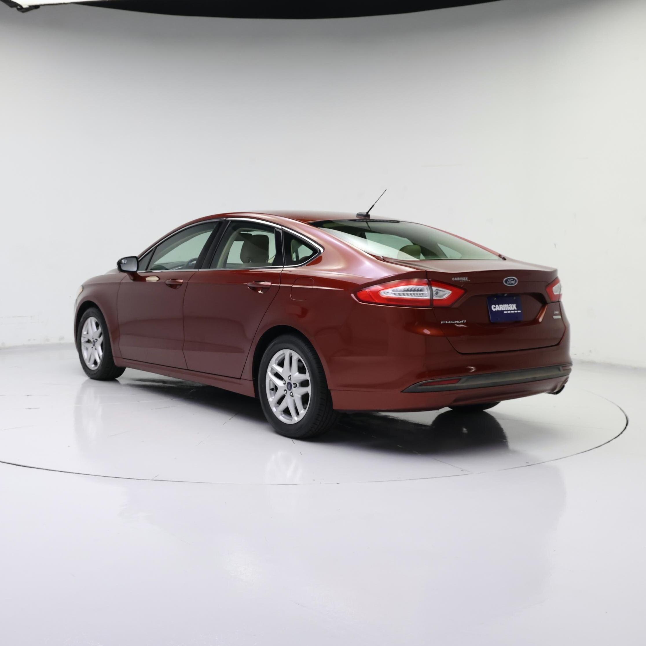 Thumbnail: 2014 Ford Fusion - 2