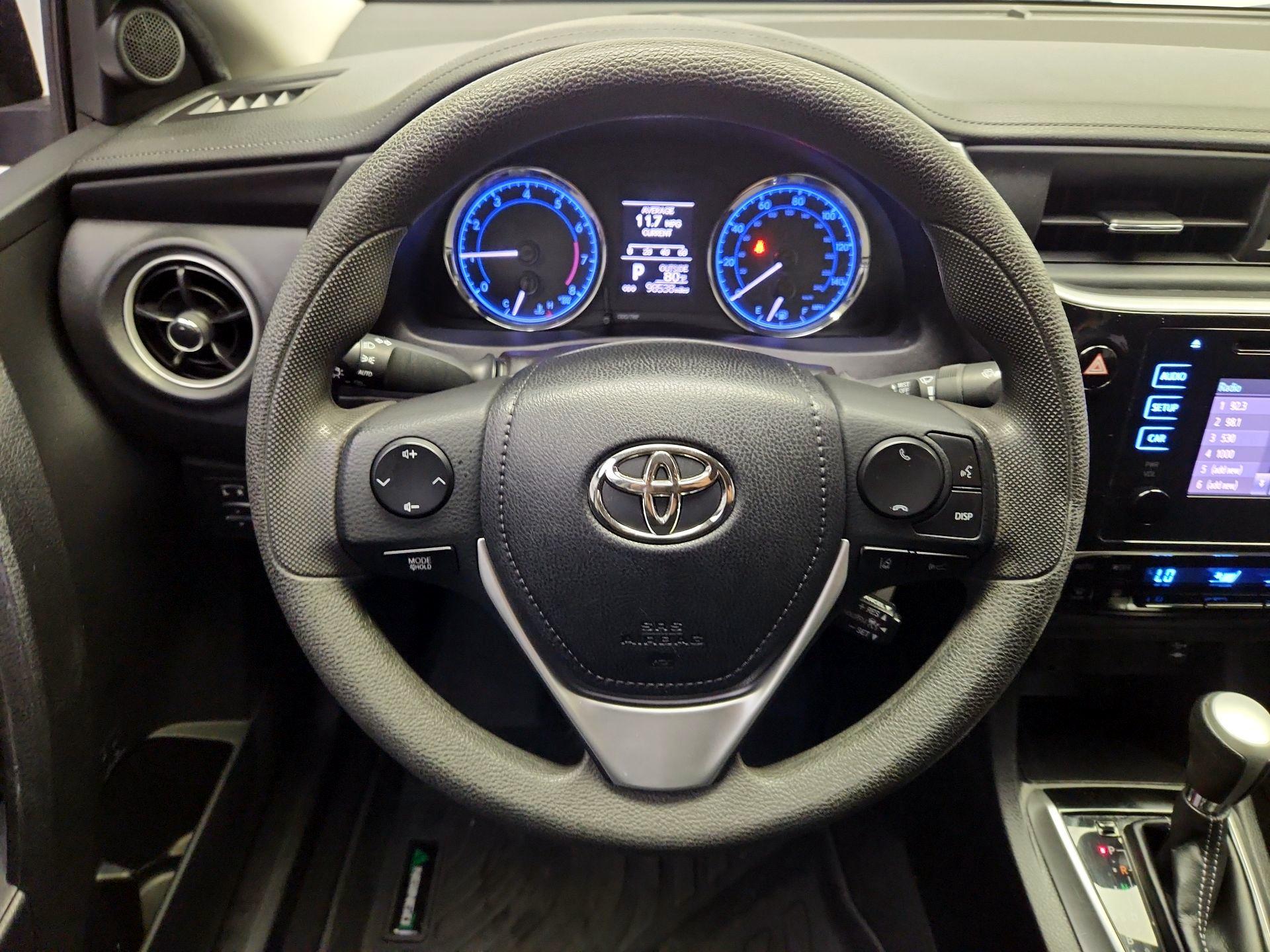 Thumbnail: 2019 Toyota Corolla - 10