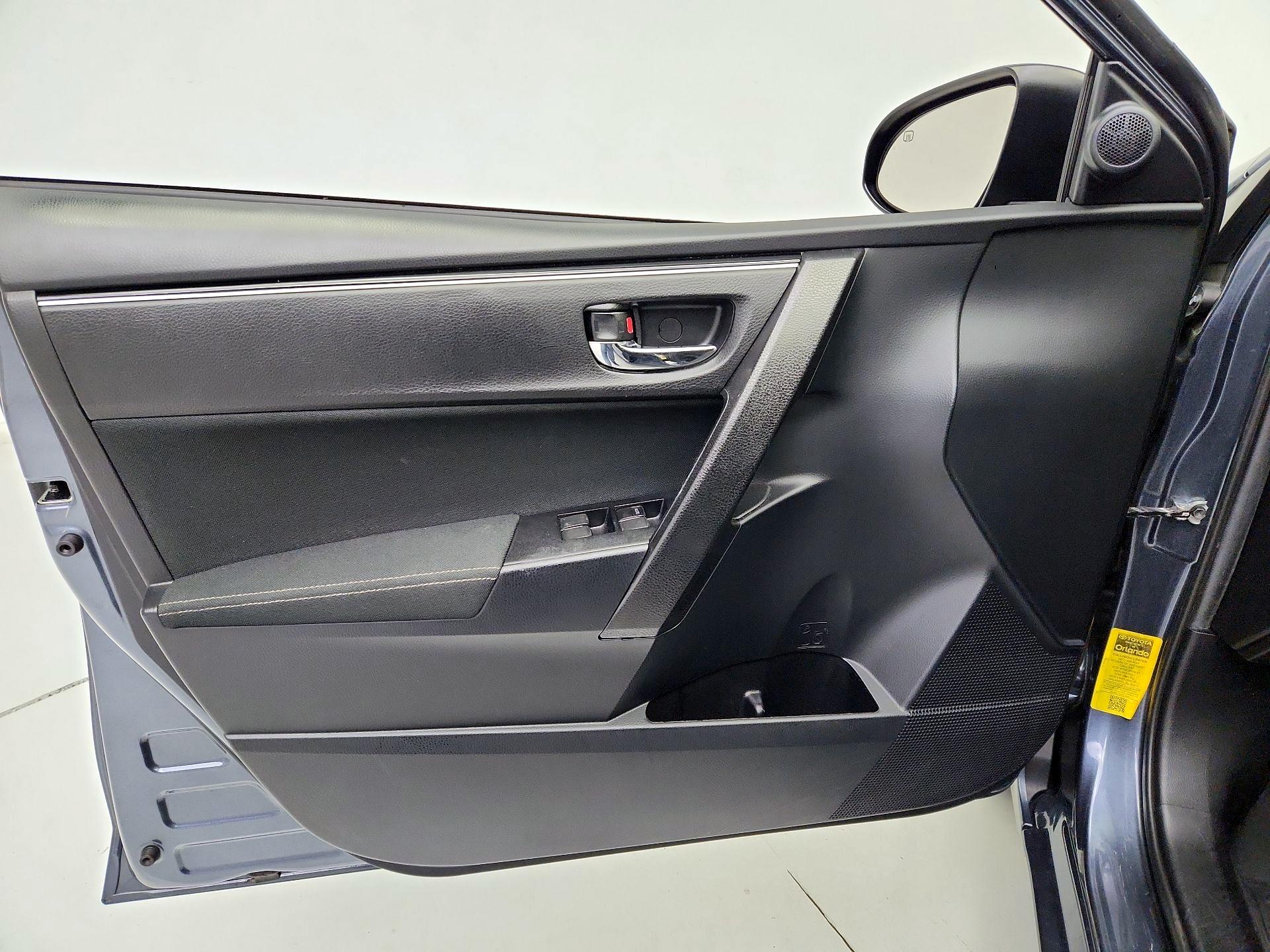 Thumbnail: 2019 Toyota Corolla - 12