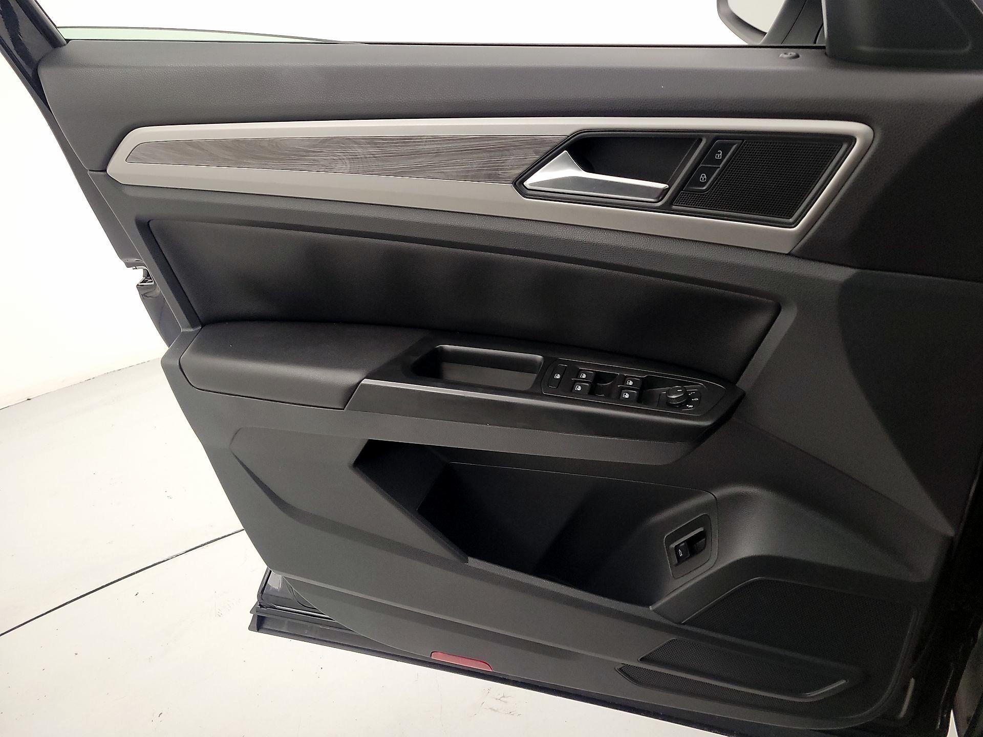 Thumbnail: 2020 Volkswagen Atlas - 12