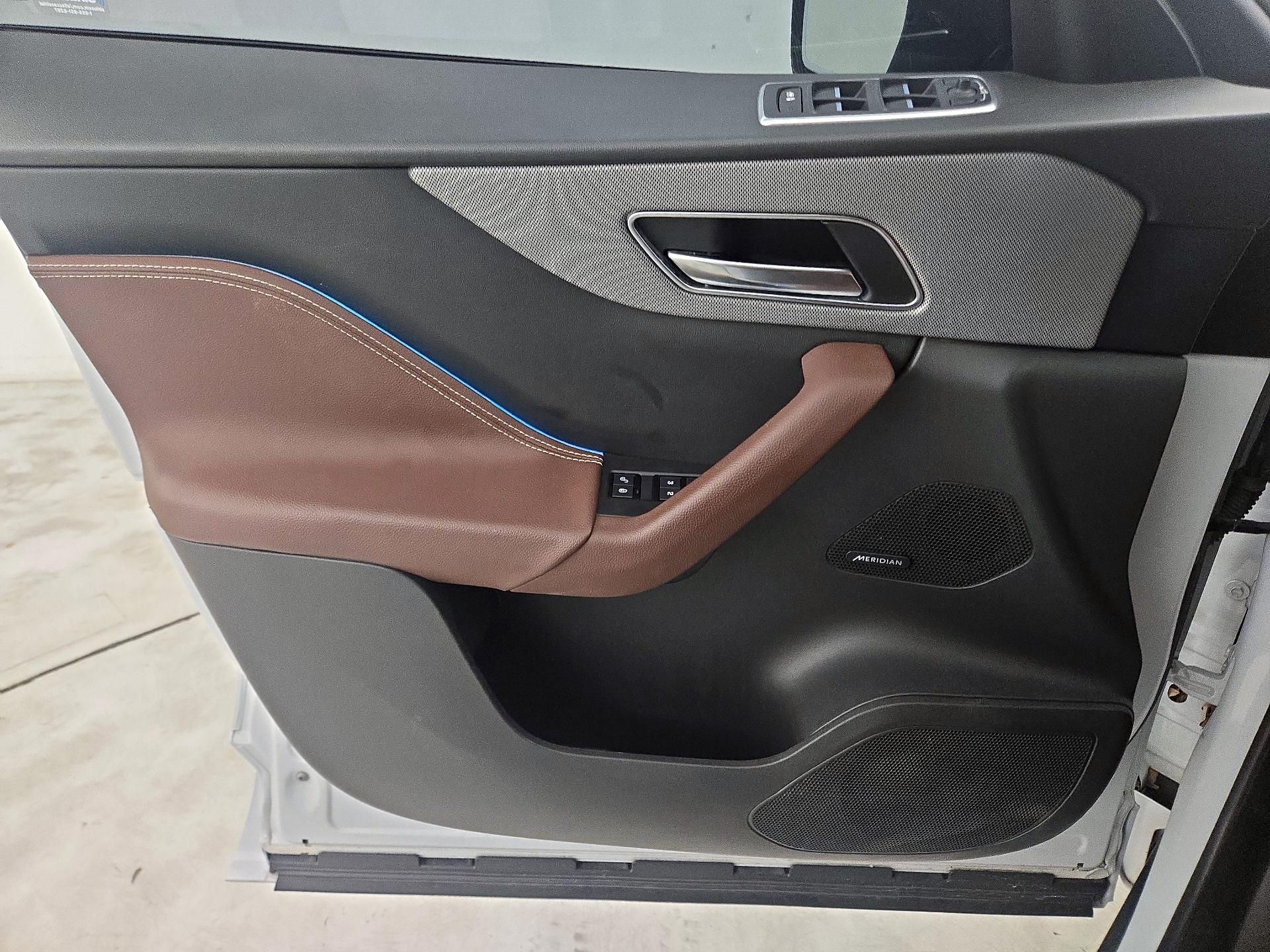 Thumbnail: 2019 Jaguar F-Pace - 12