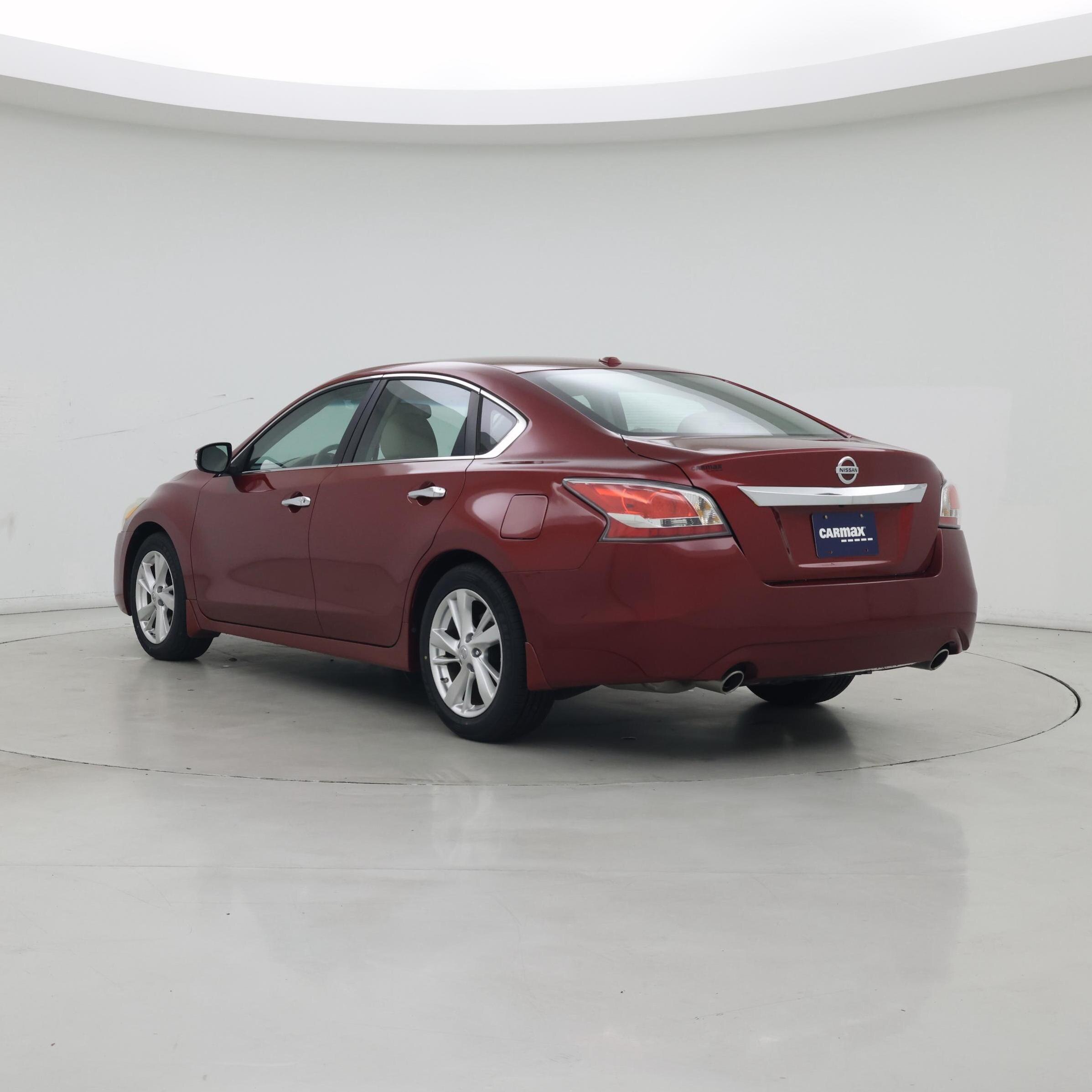 Thumbnail: 2015 Nissan Altima - 2