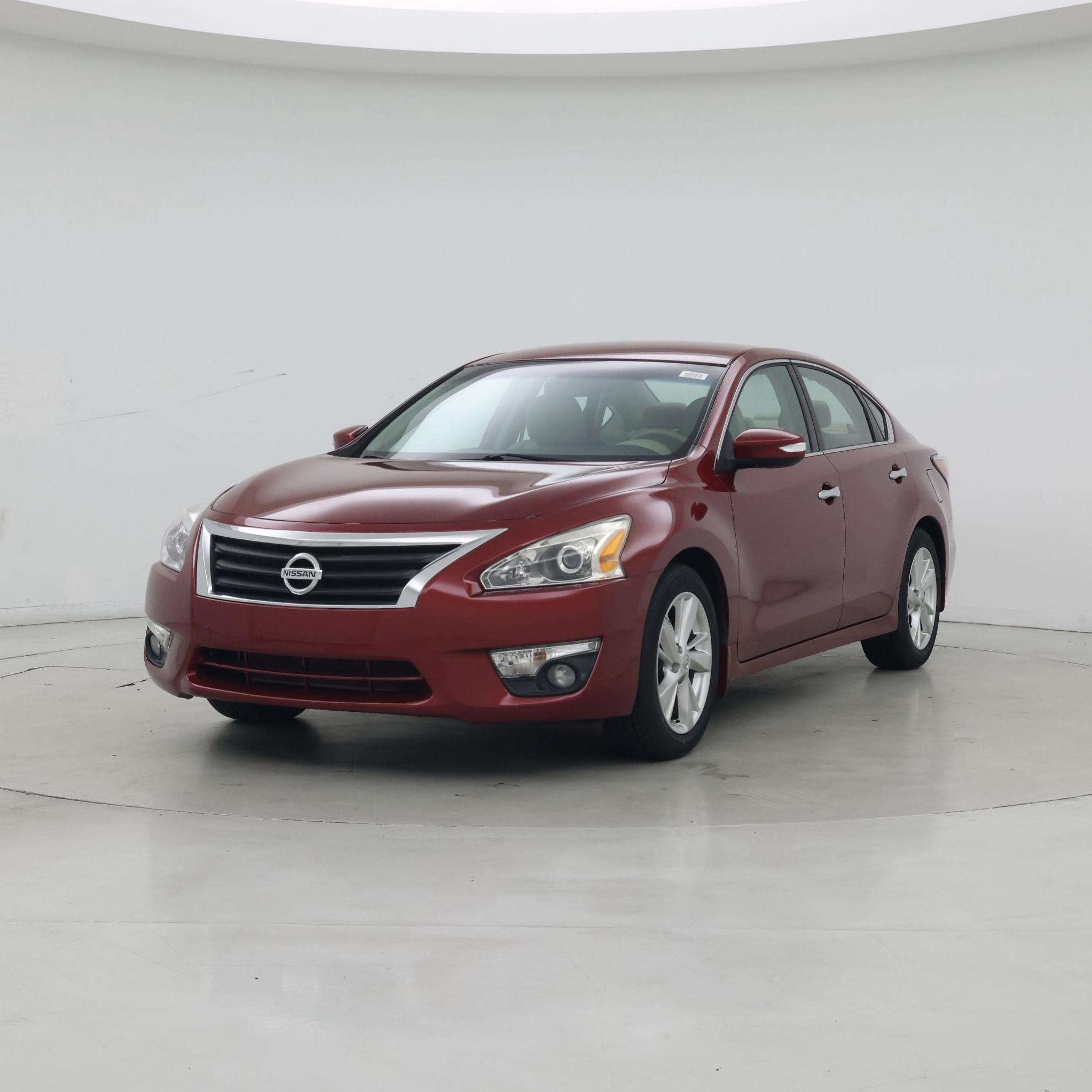 Thumbnail: 2015 Nissan Altima - 4