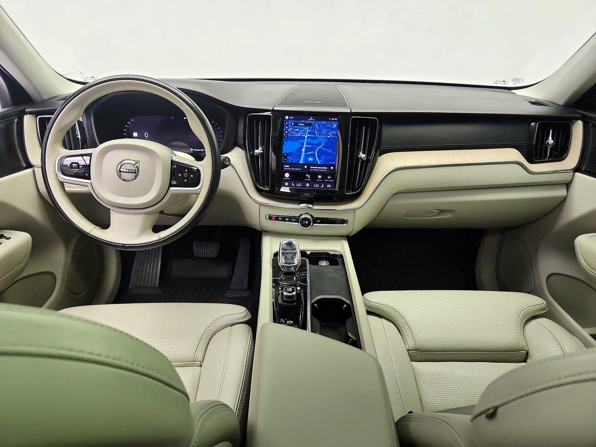 Thumbnail: 2022 Volvo XC60 - 9