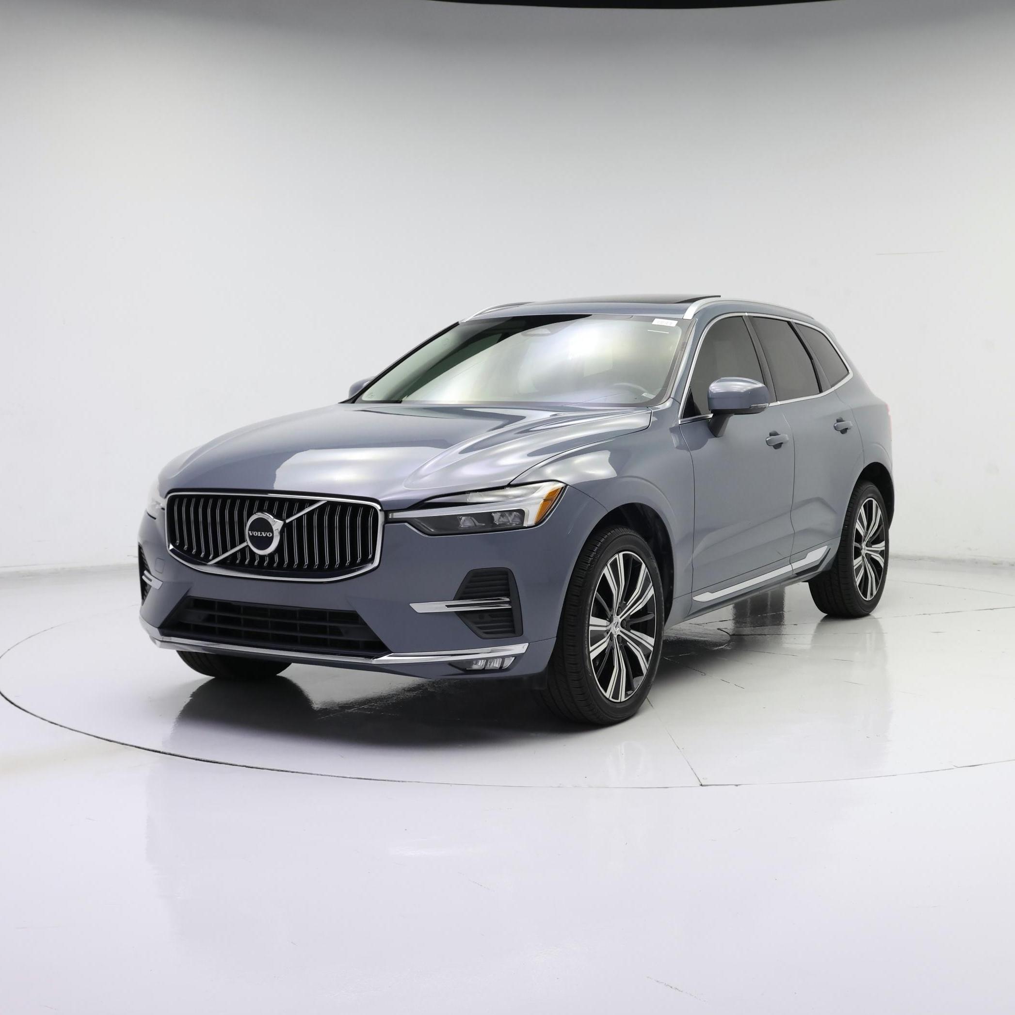 Thumbnail: 2022 Volvo XC60 - 4