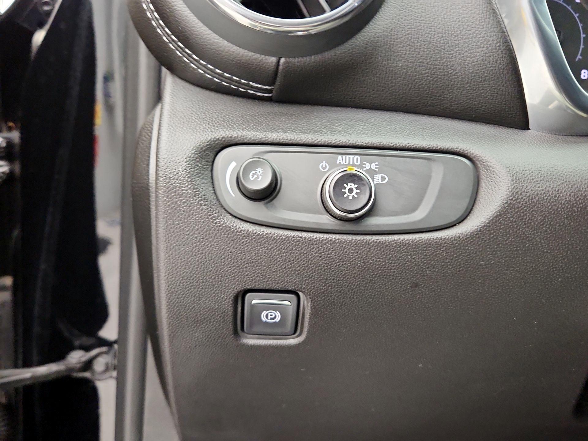 Thumbnail: 2023 Chevrolet Blazer - 13