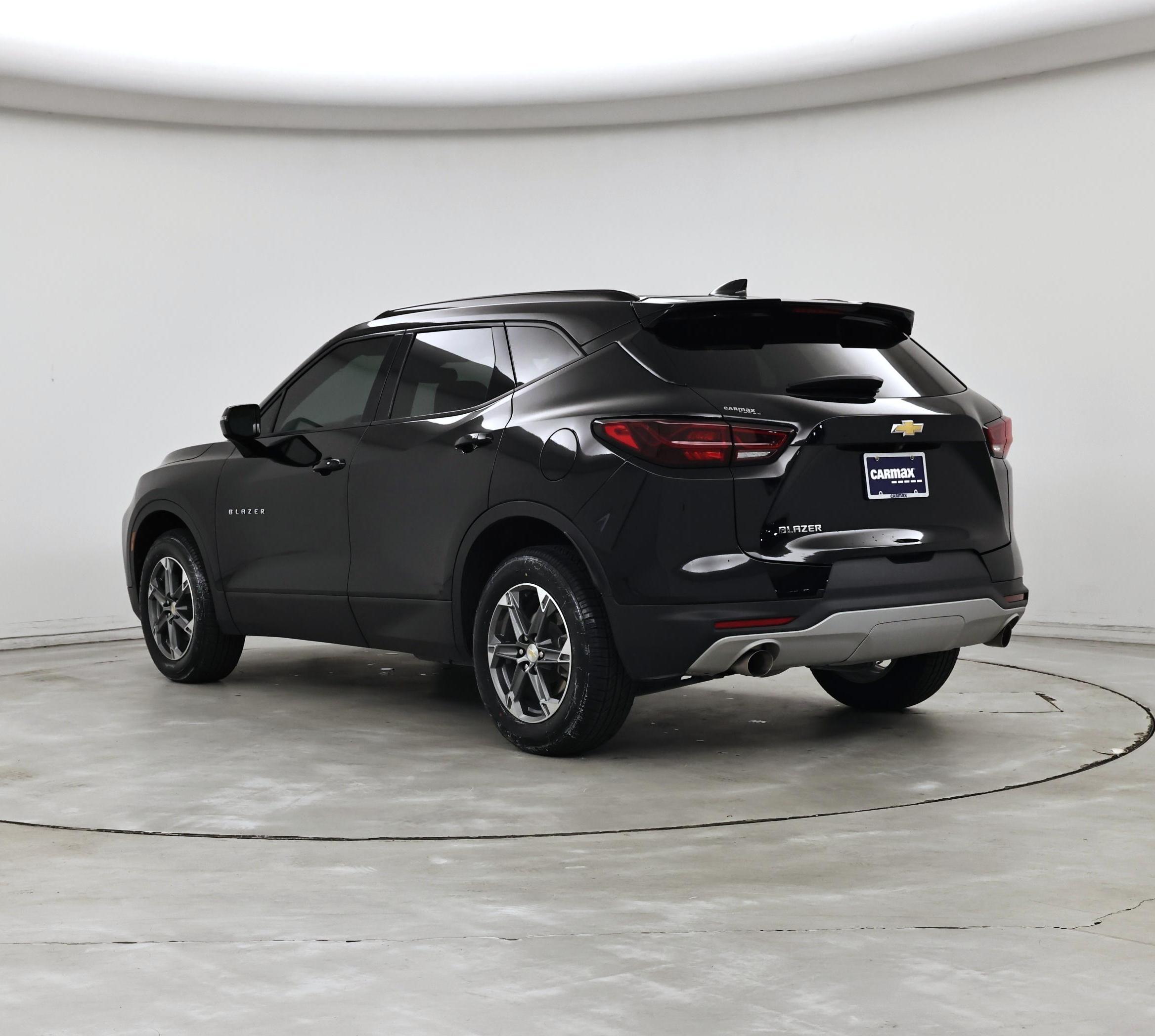 Thumbnail: 2023 Chevrolet Blazer - 2