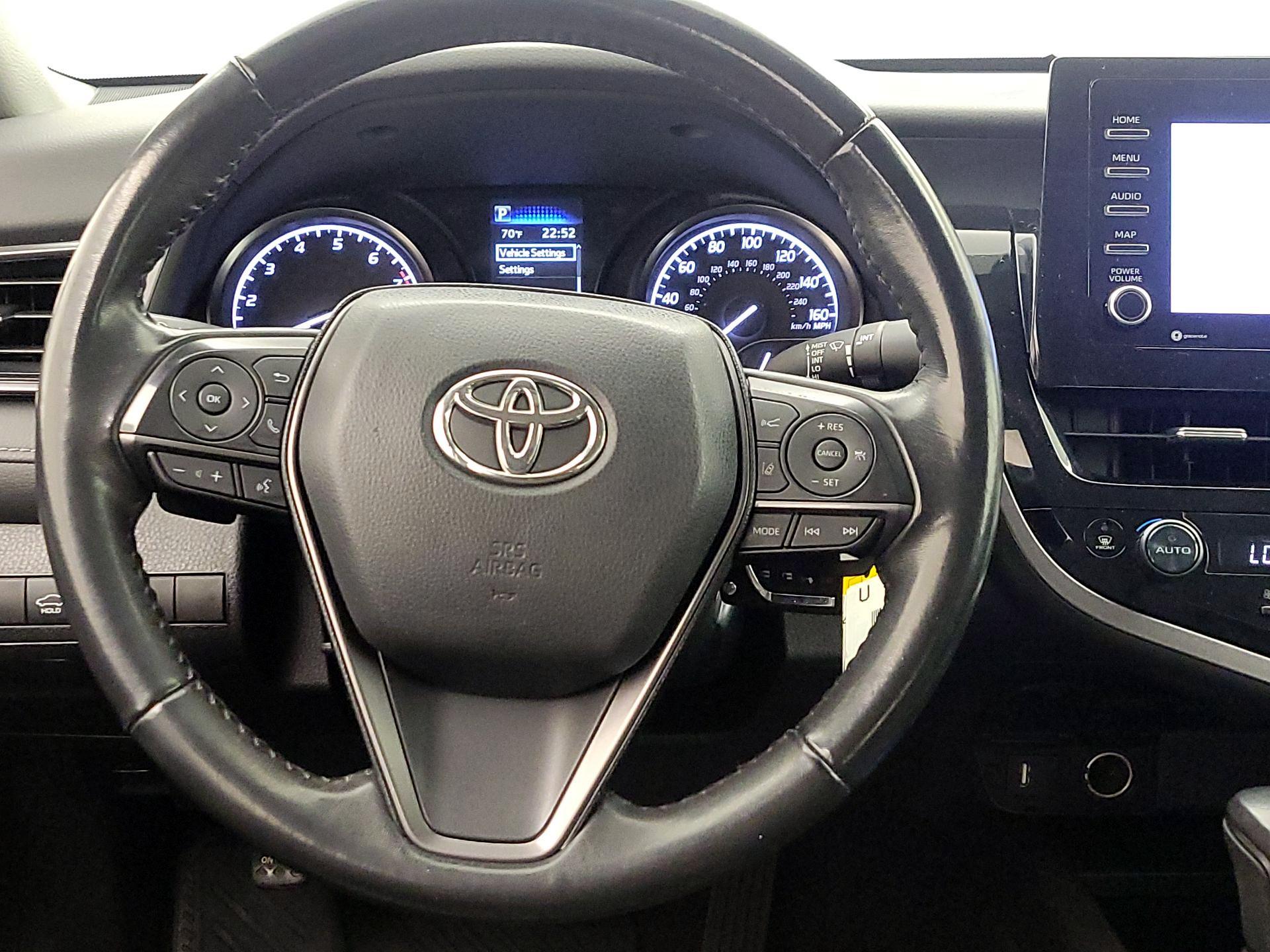 Thumbnail: 2023 Toyota Camry - 10