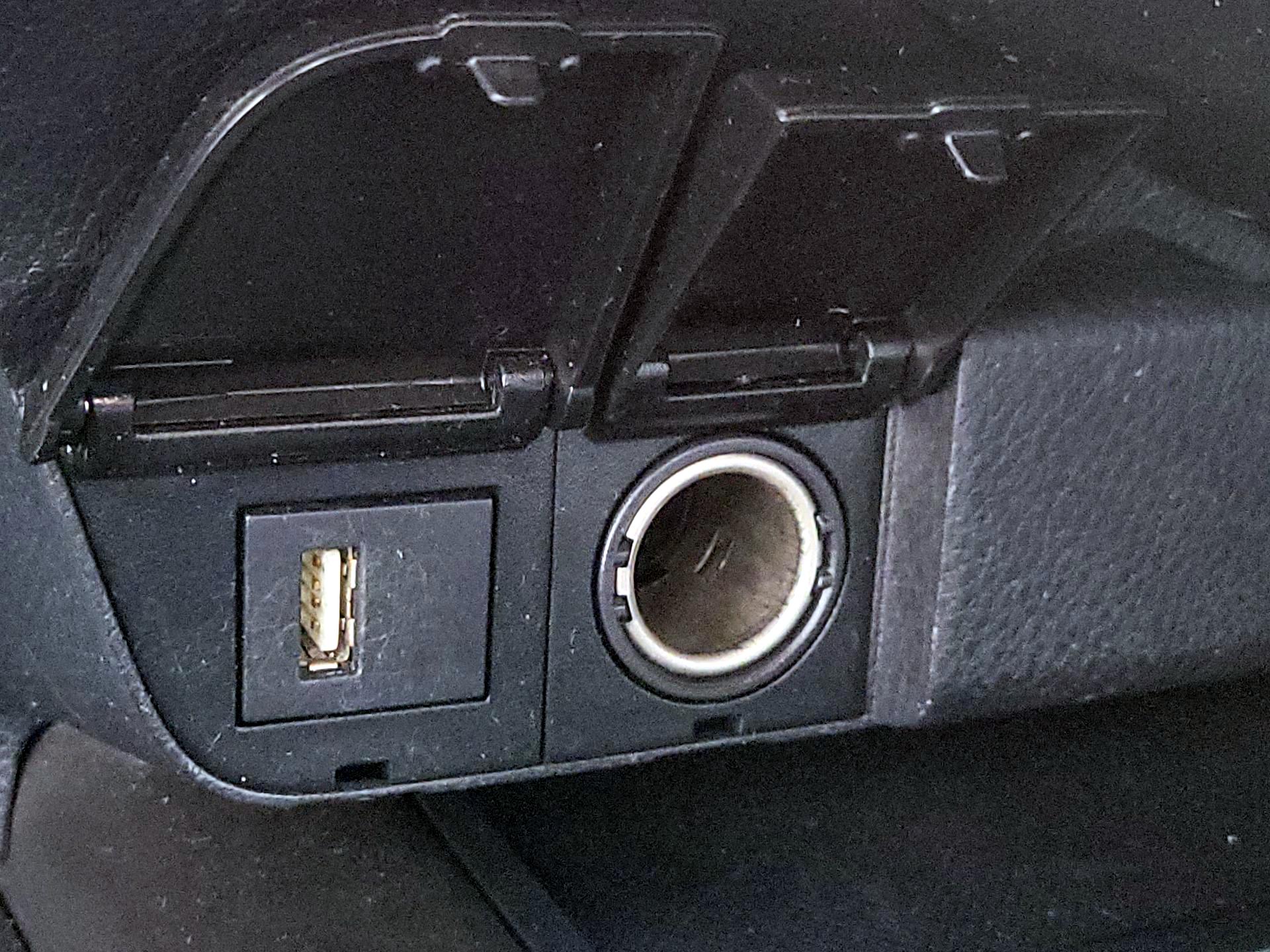 Thumbnail: 2023 Toyota Camry - 18