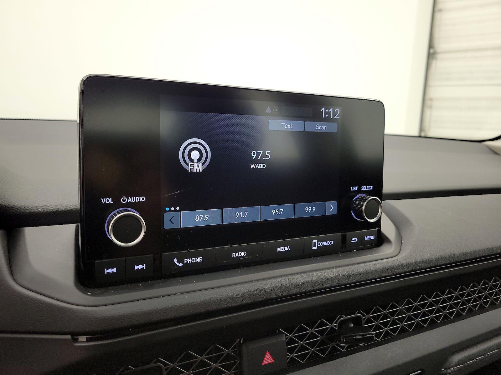 2025 Honda Accord LX - Photo 14
