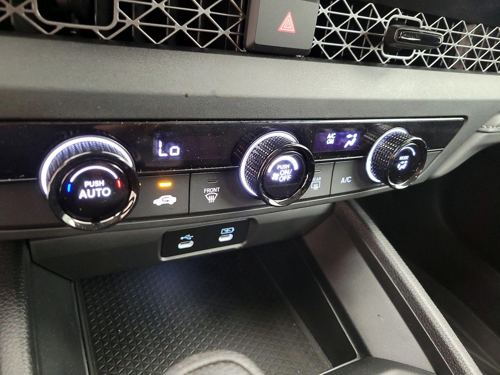 2025 Honda Accord LX - Photo 15