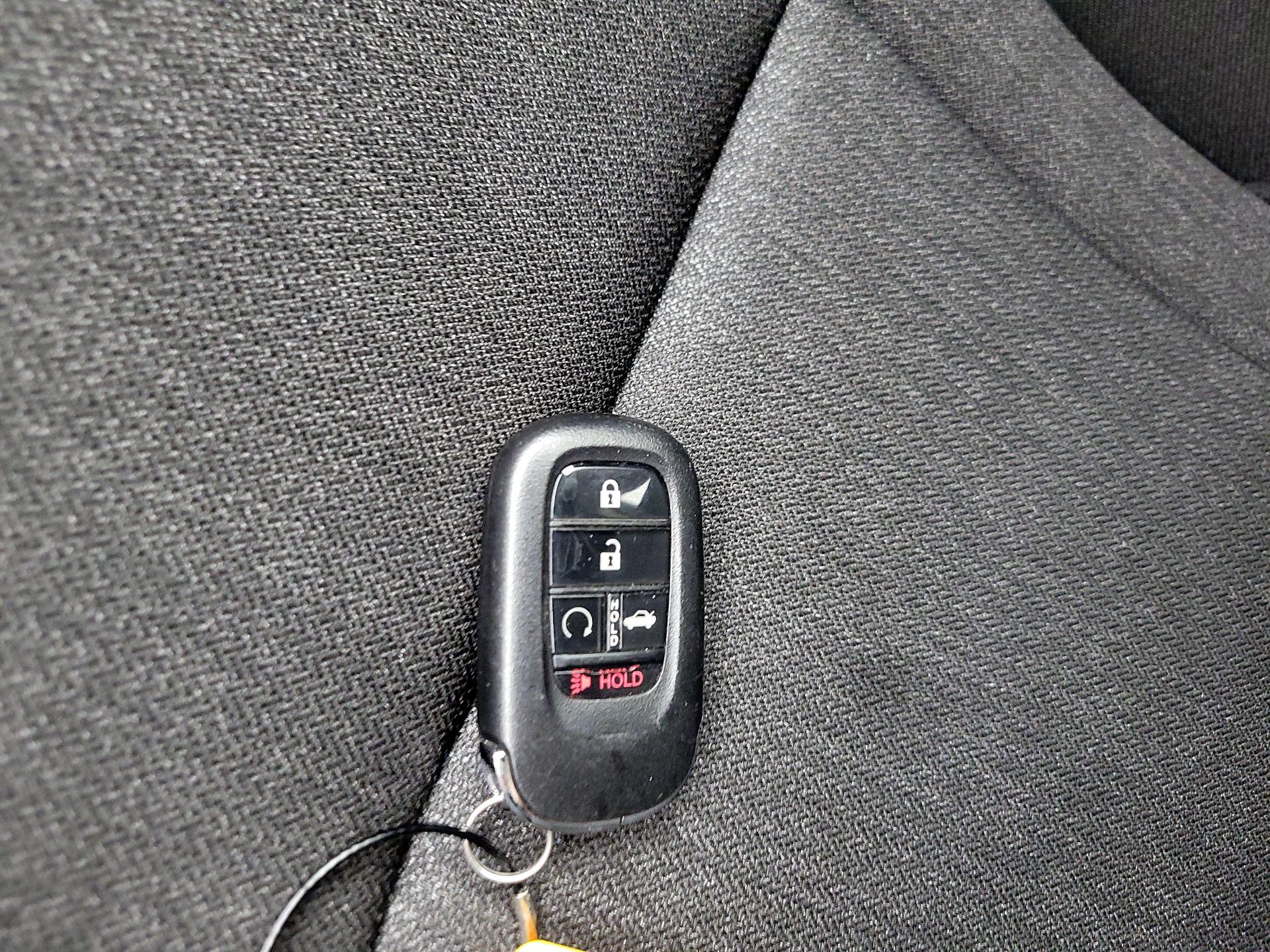 Thumbnail: 2025 Honda Accord - 18