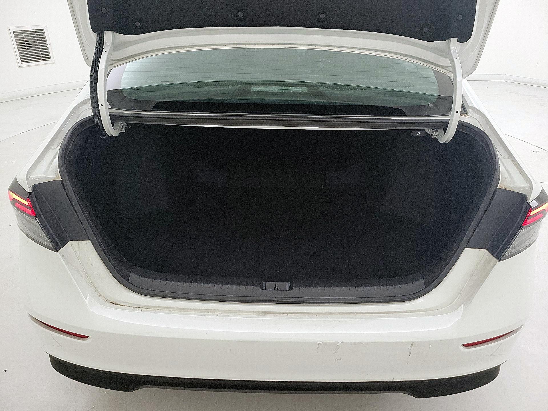 Thumbnail: 2024 Honda Accord - 19