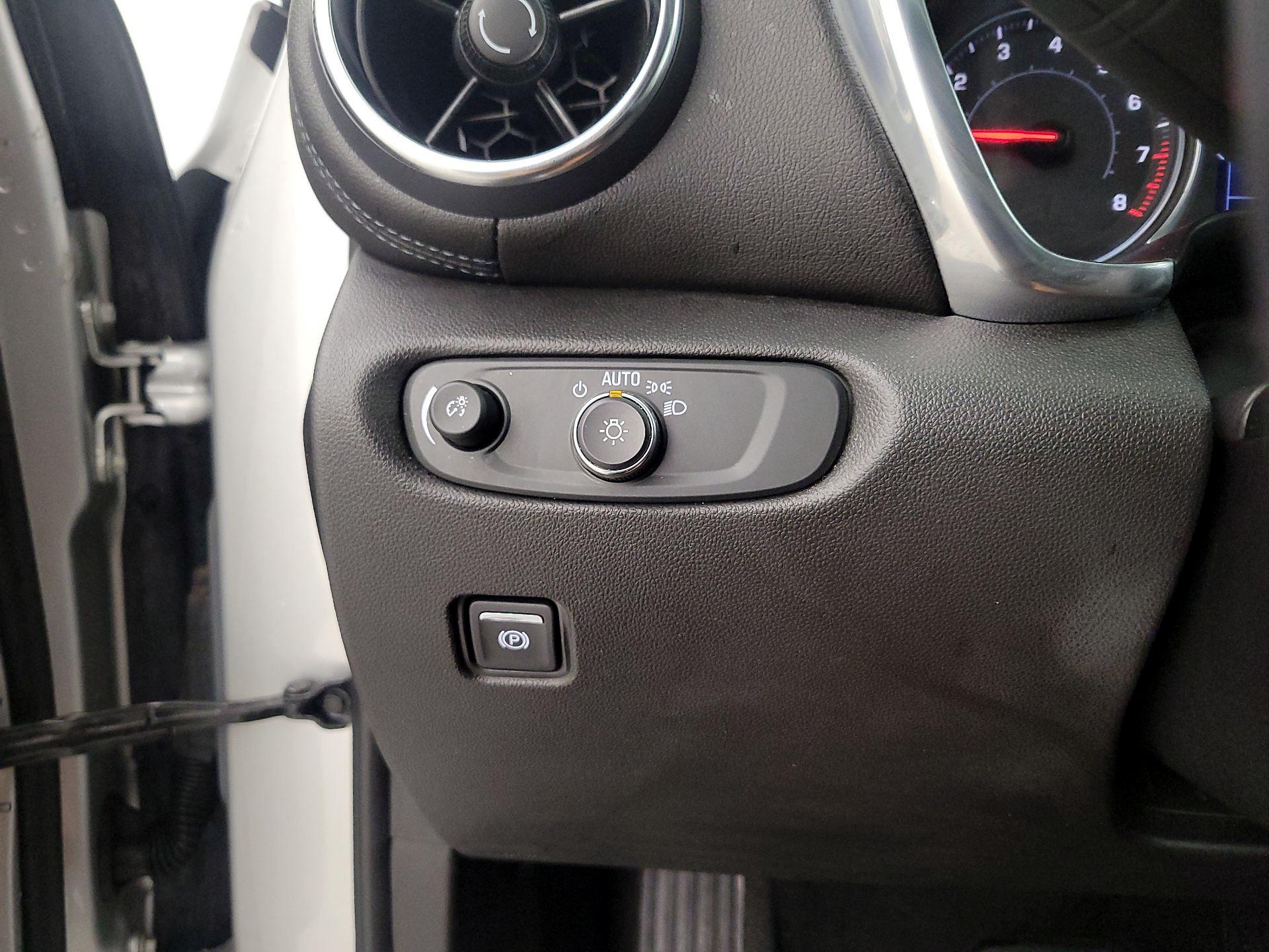 Thumbnail: 2020 Chevrolet Blazer - 13