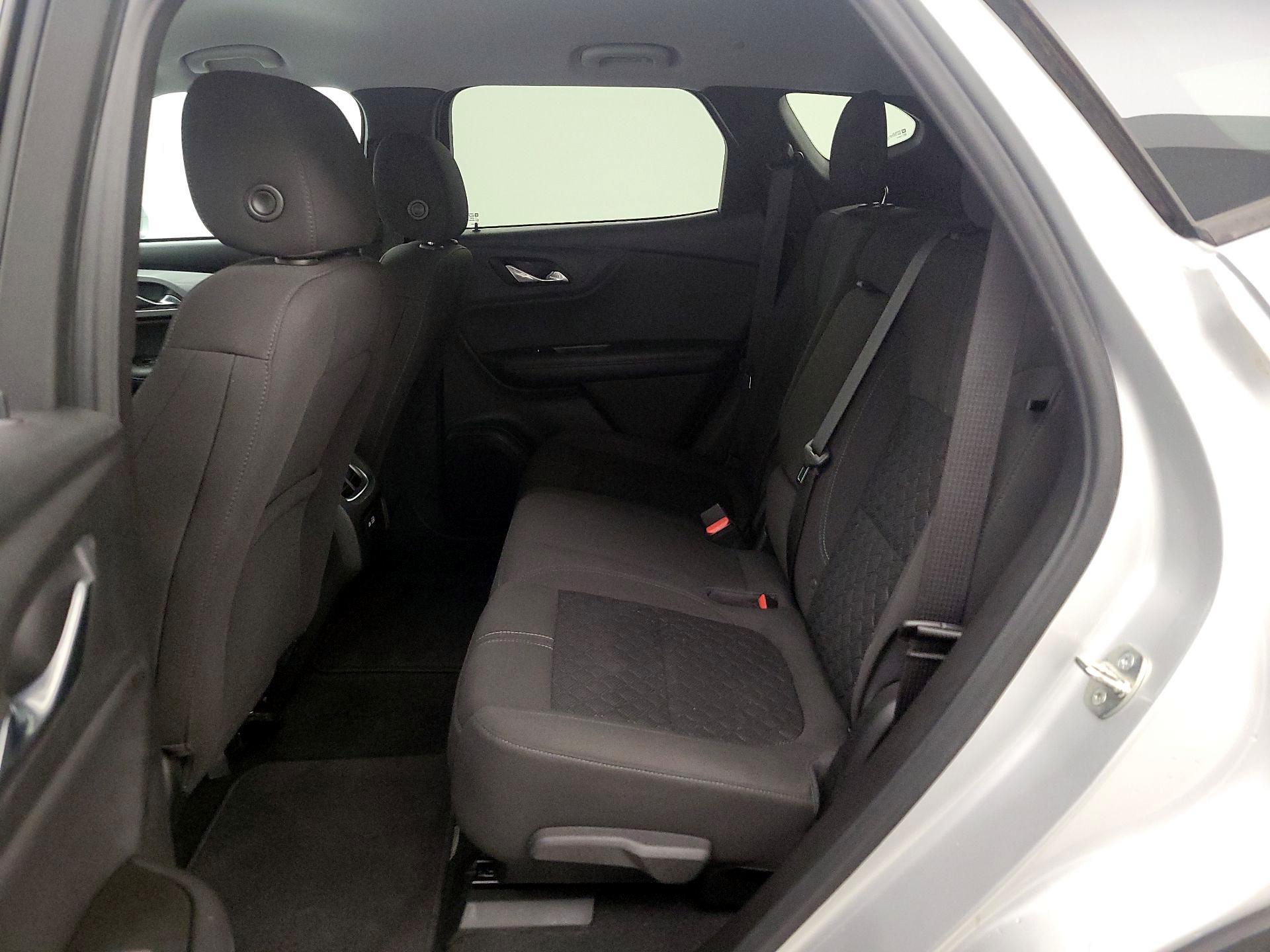 Thumbnail: 2020 Chevrolet Blazer - 19