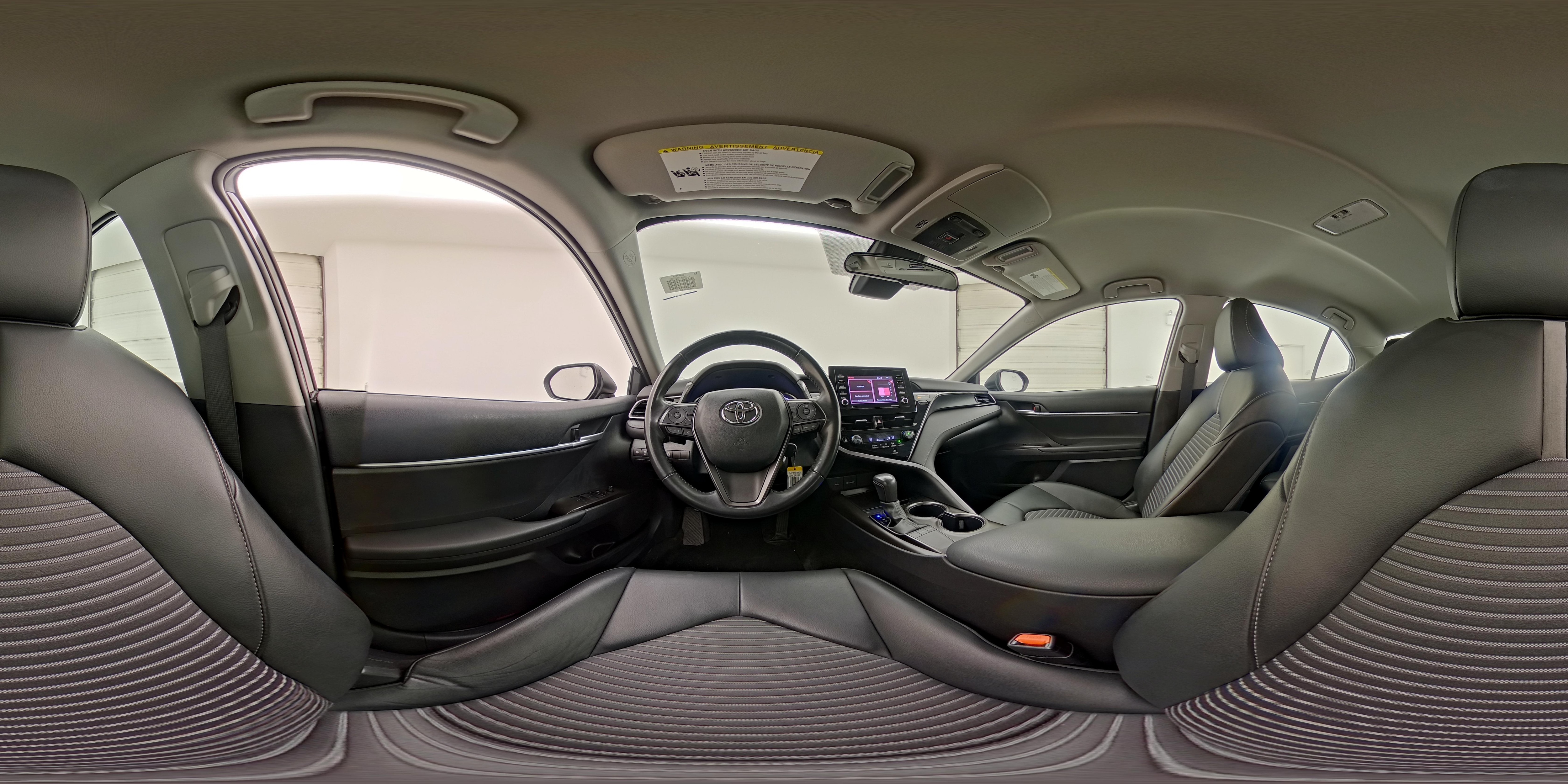 2024 Toyota Camry SE - Photo 26