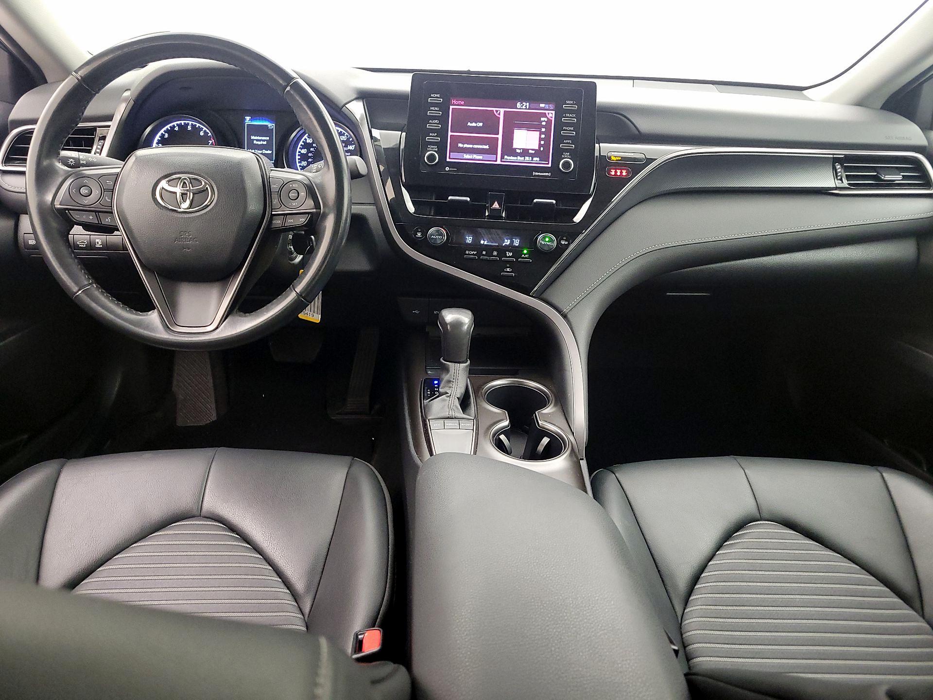 Thumbnail: 2024 Toyota Camry - 9
