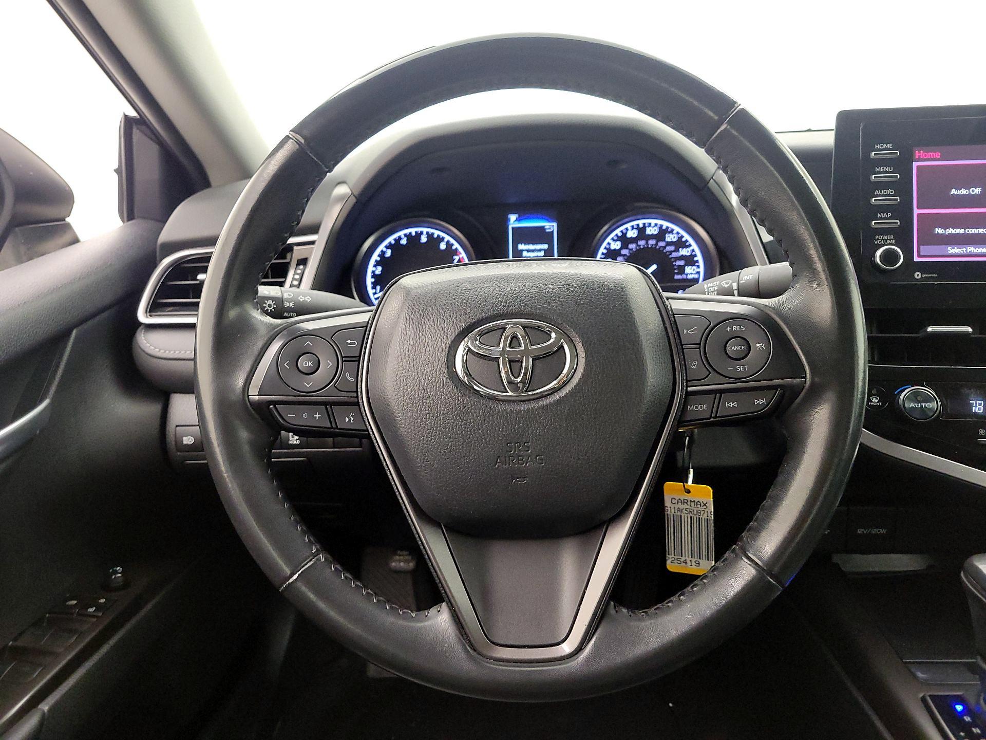 Thumbnail: 2024 Toyota Camry - 10