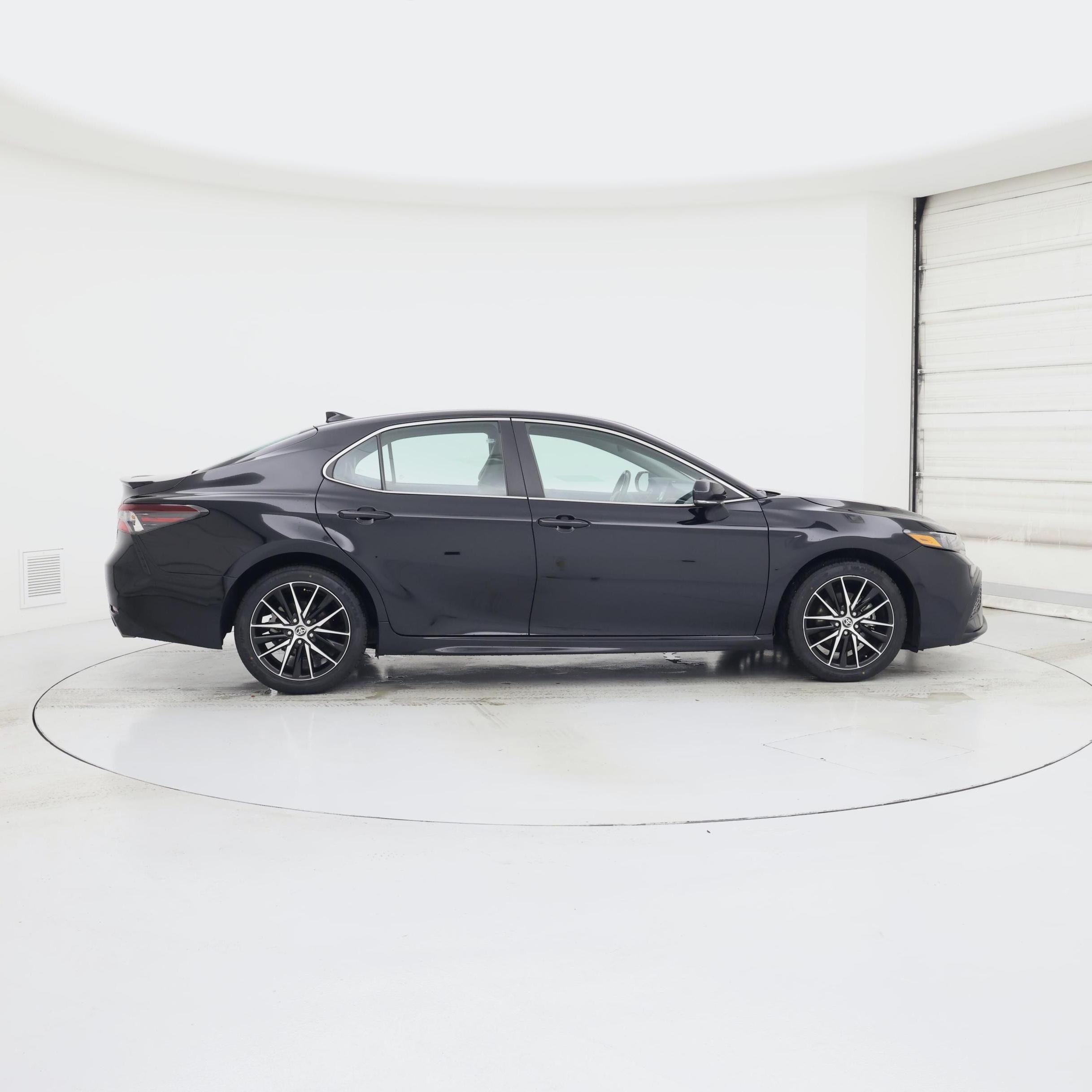 Thumbnail: 2024 Toyota Camry - 7