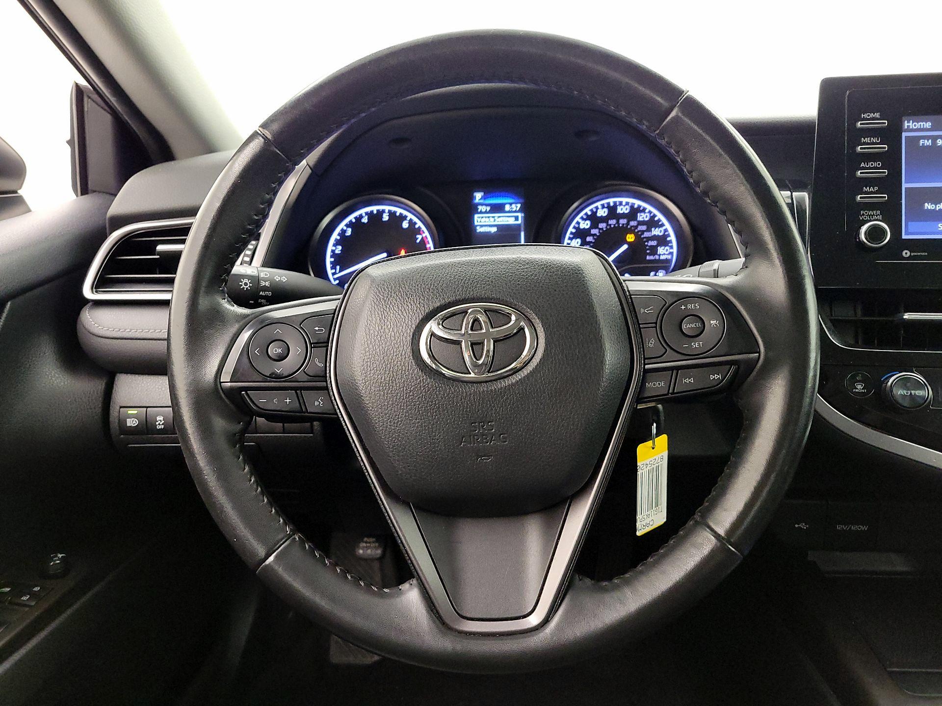 Thumbnail: 2023 Toyota Camry - 10