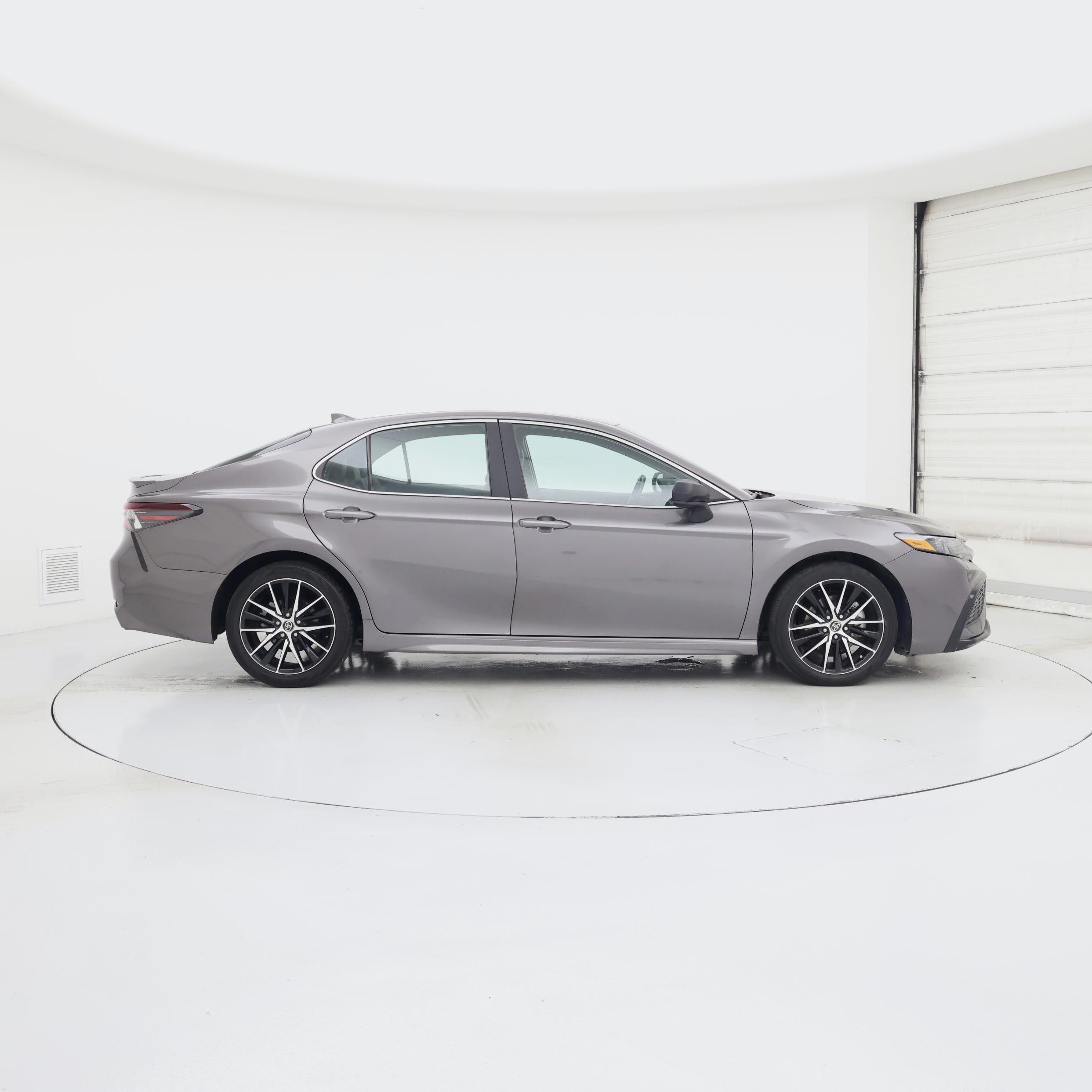 Thumbnail: 2023 Toyota Camry - 7