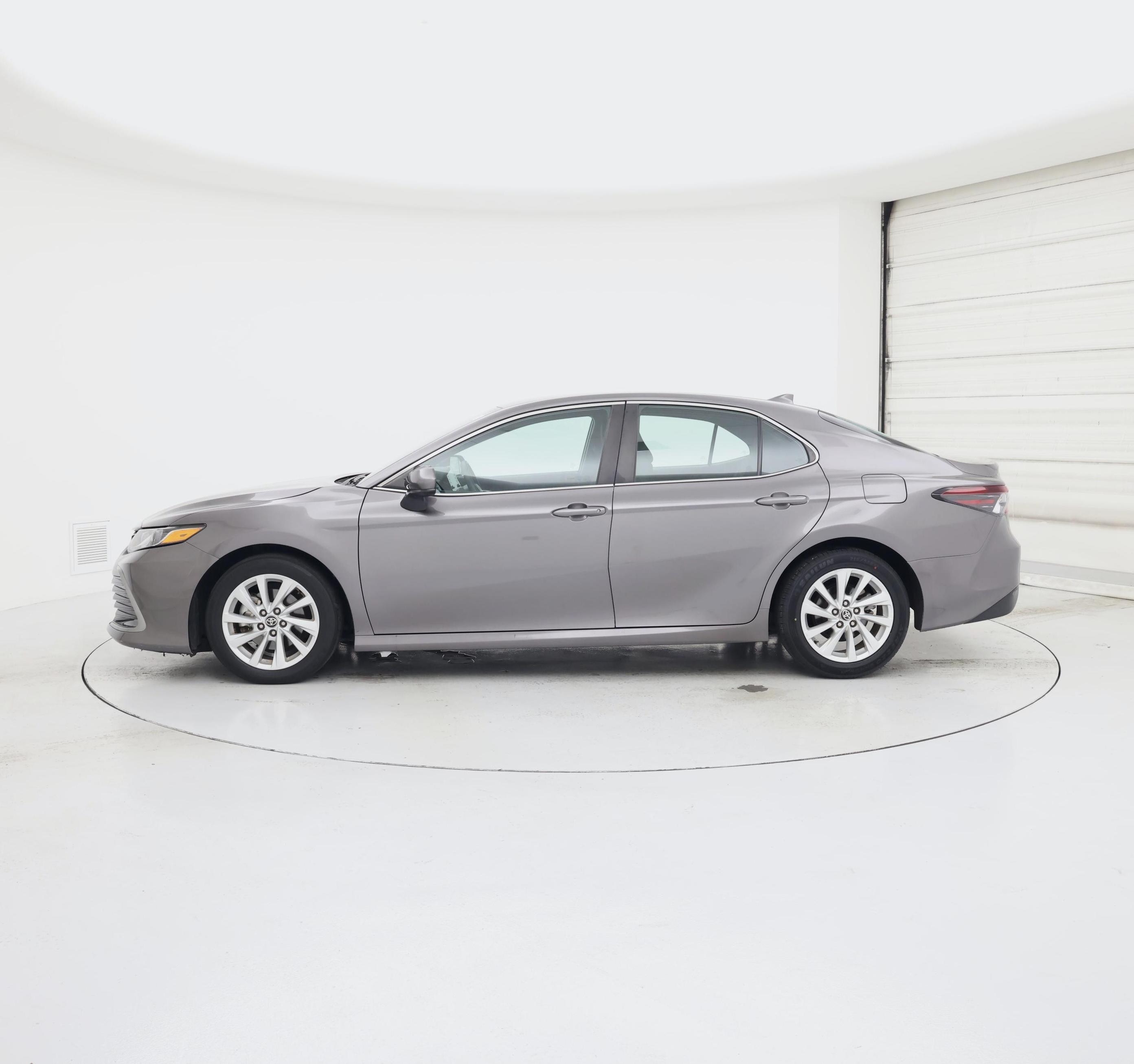 Thumbnail: 2023 Toyota Camry - 3