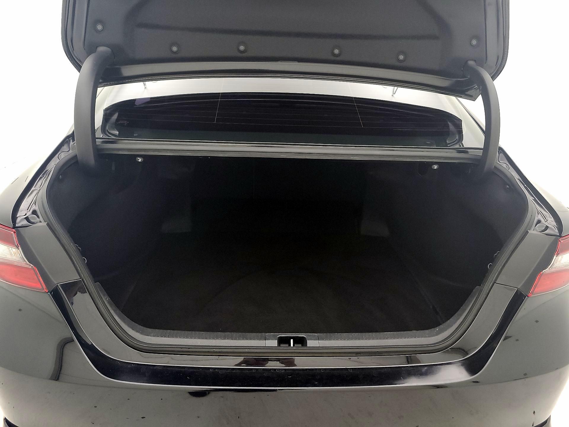 Thumbnail: 2024 Toyota Camry - 19