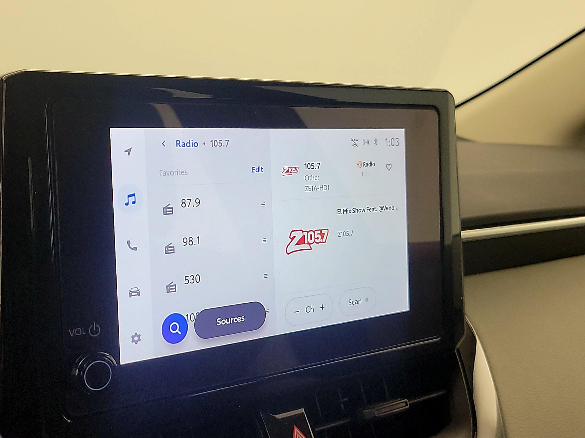 Thumbnail: 2023 Toyota Corolla - 15