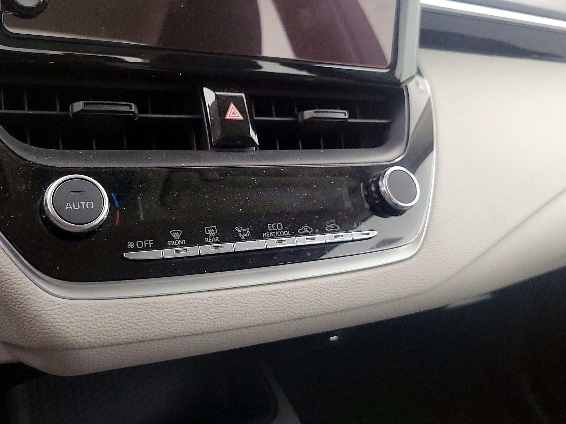 Thumbnail: 2023 Toyota Corolla - 16