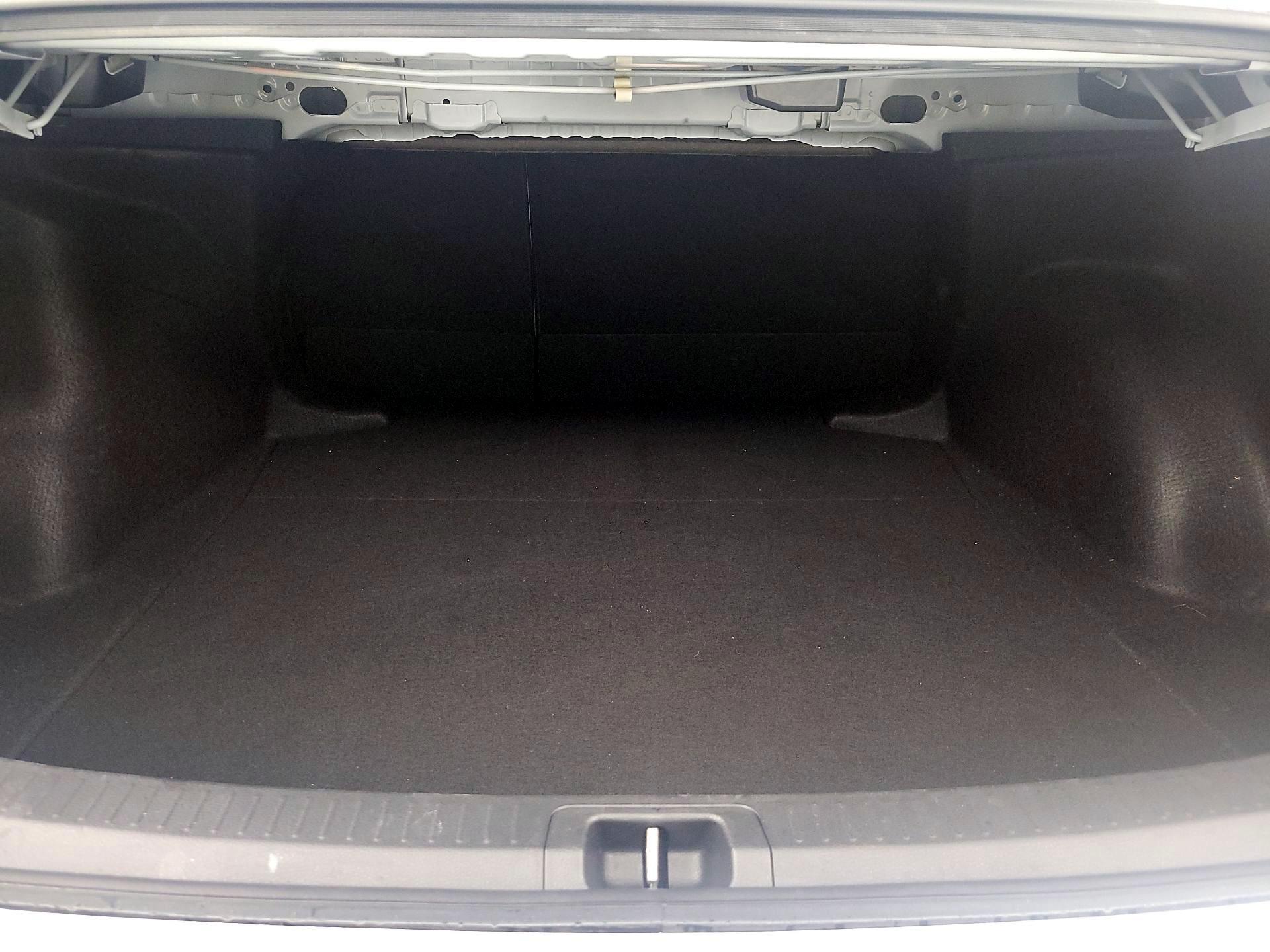 Thumbnail: 2023 Toyota Corolla - 20