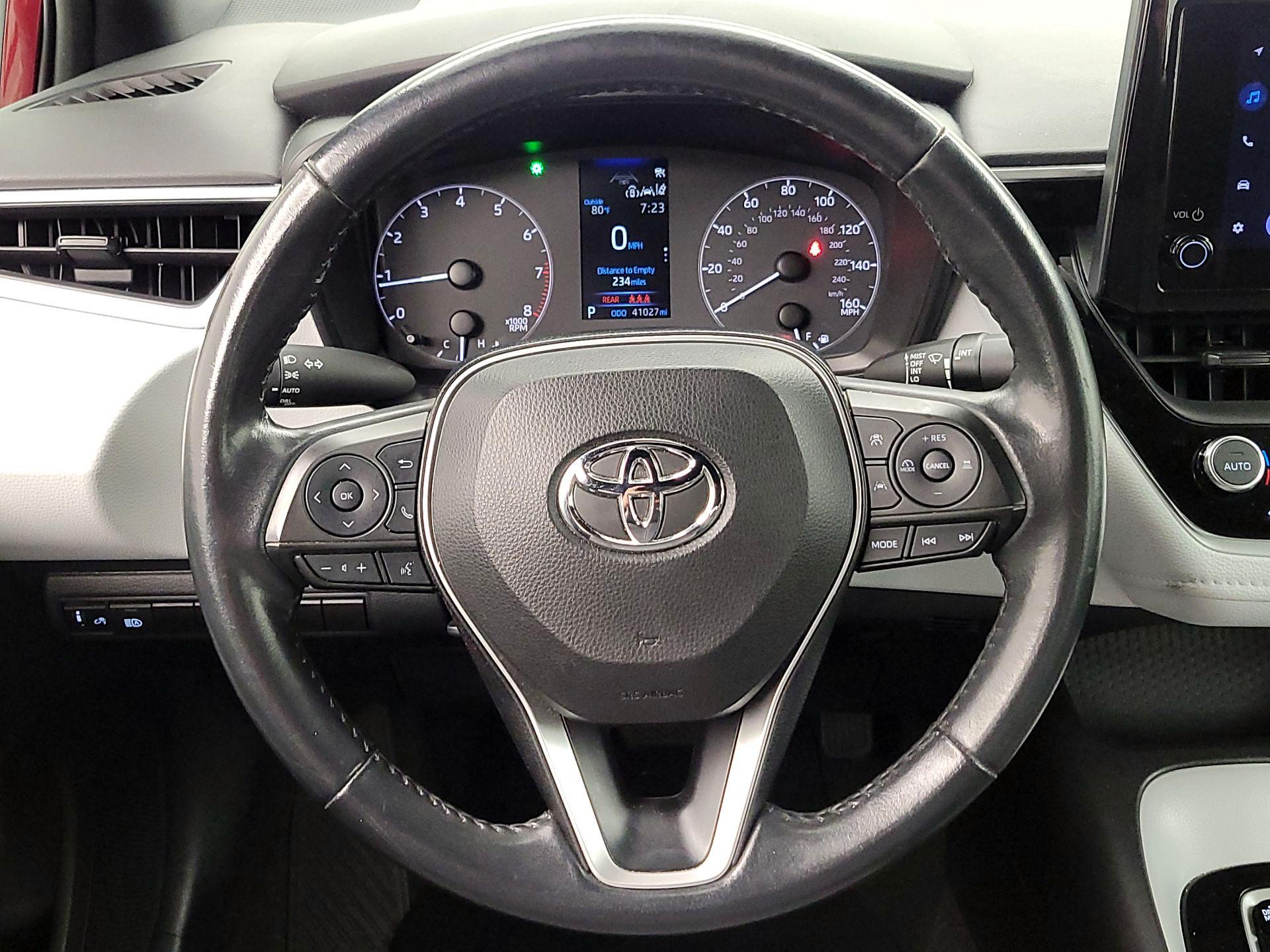 Thumbnail: 2023 Toyota Corolla - 10