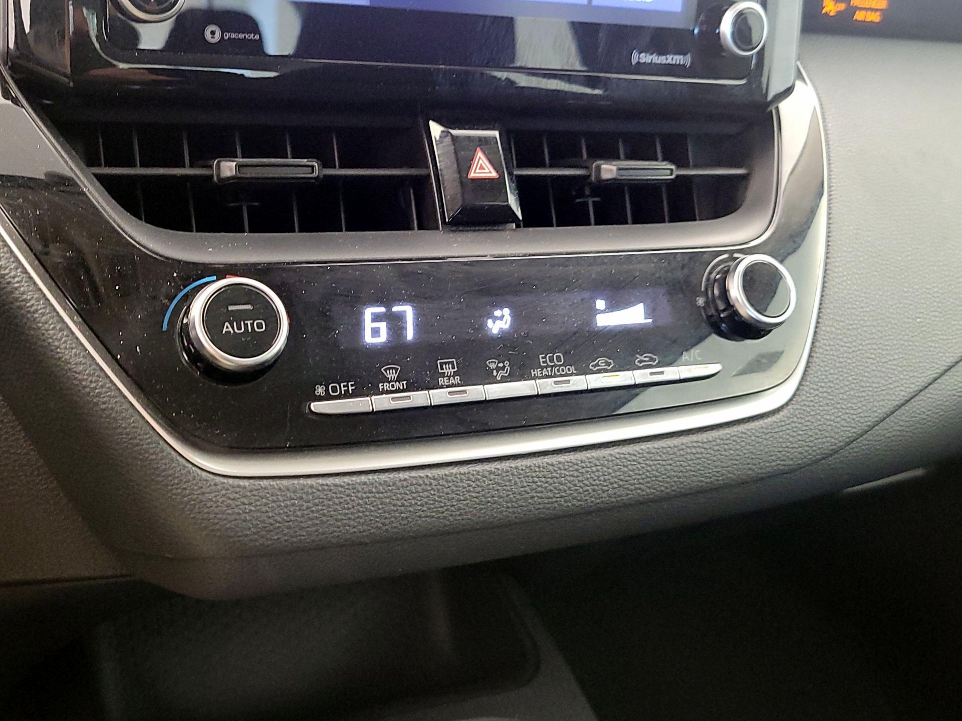 Thumbnail: 2022 Toyota Corolla - 16