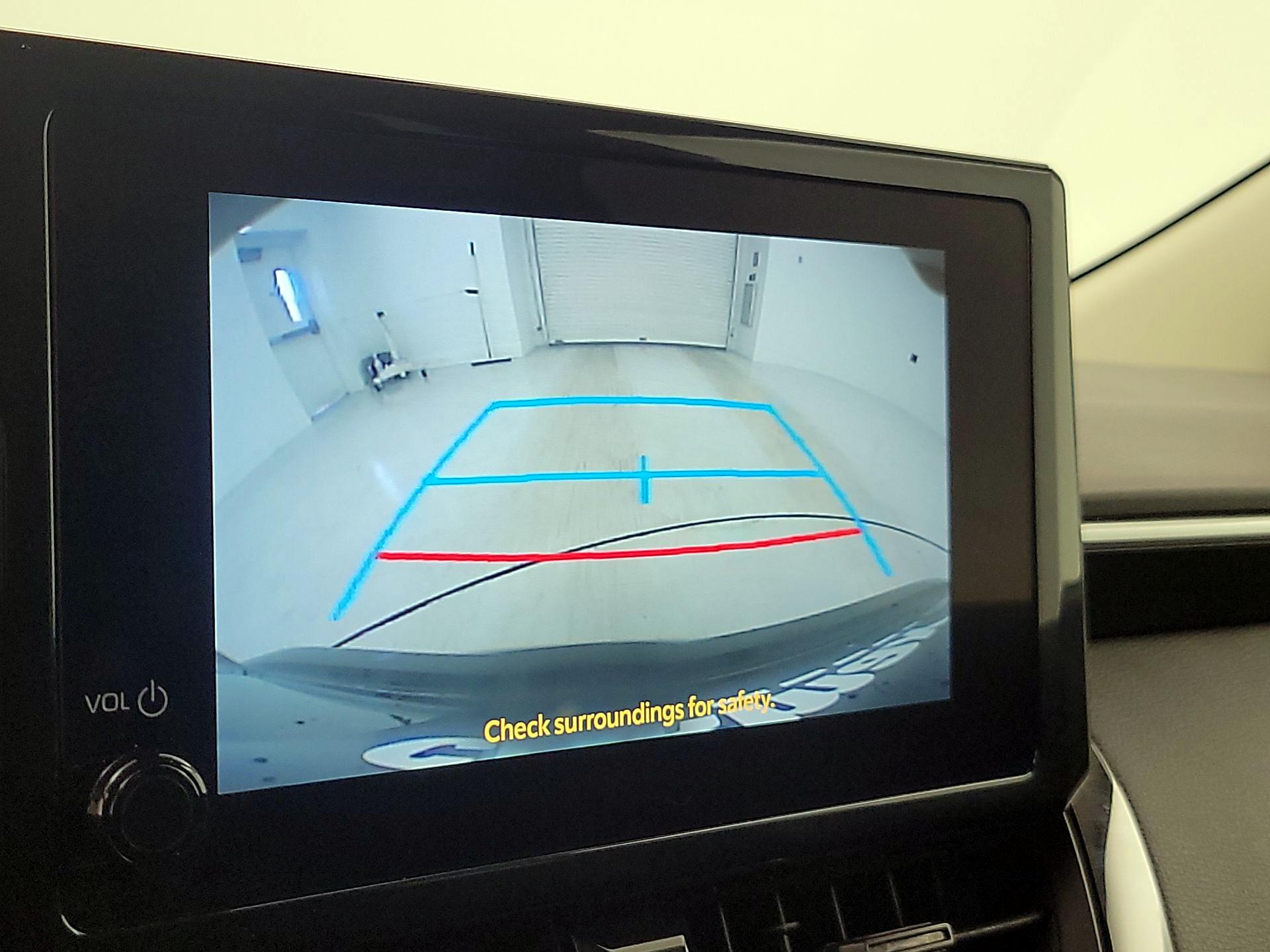 Thumbnail: 2025 Toyota Corolla - 14