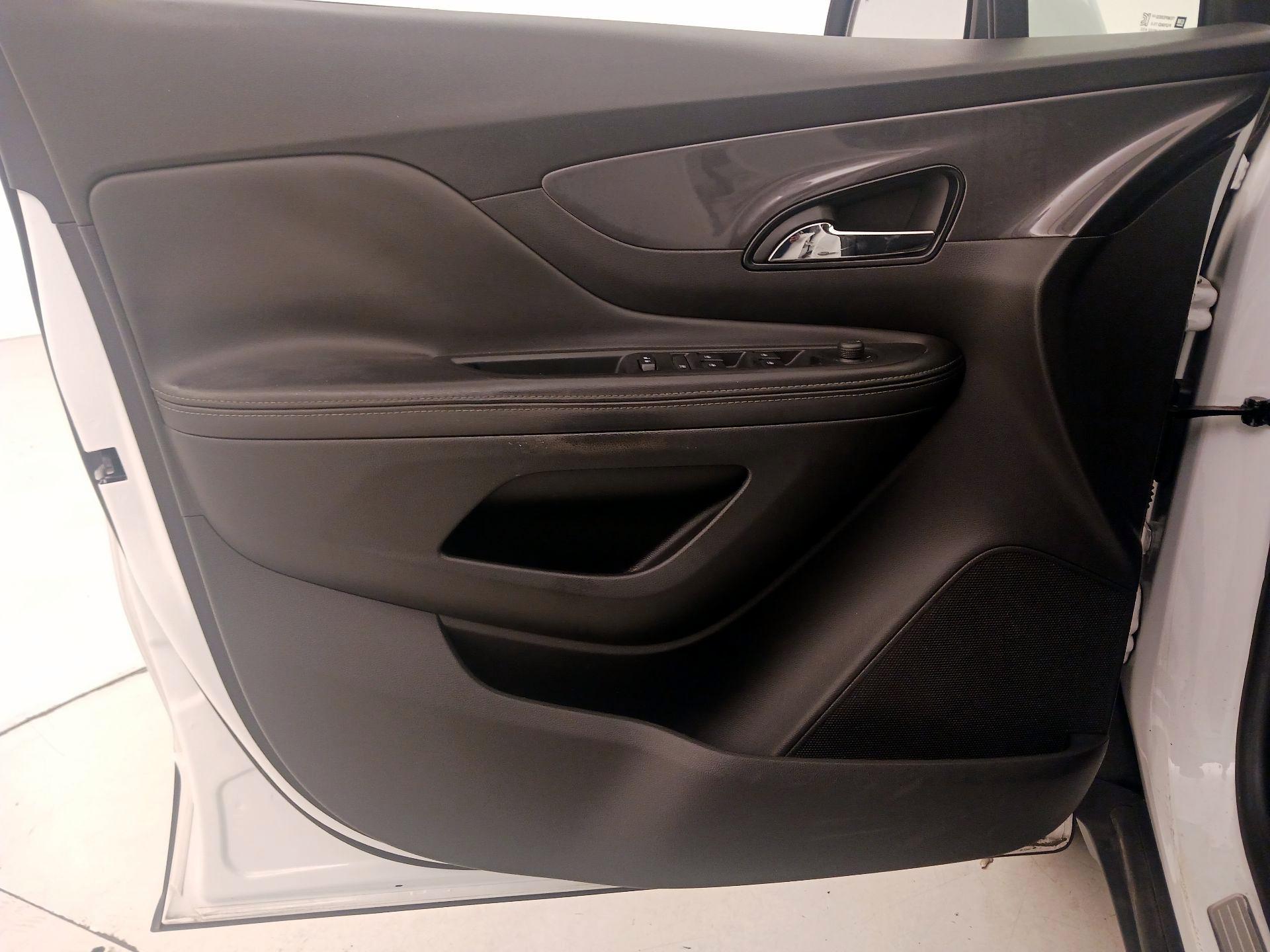 Thumbnail: 2020 Buick Encore - 12