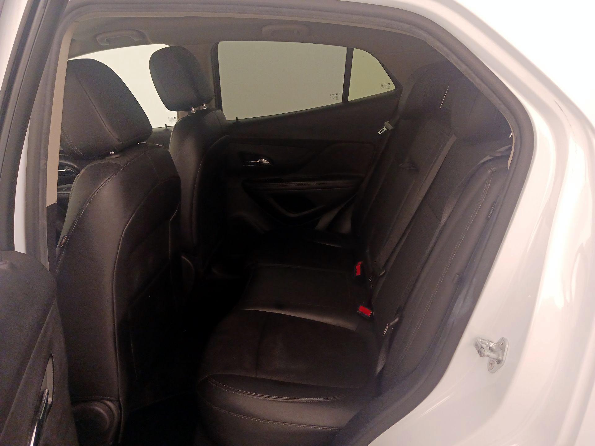 Thumbnail: 2020 Buick Encore - 19