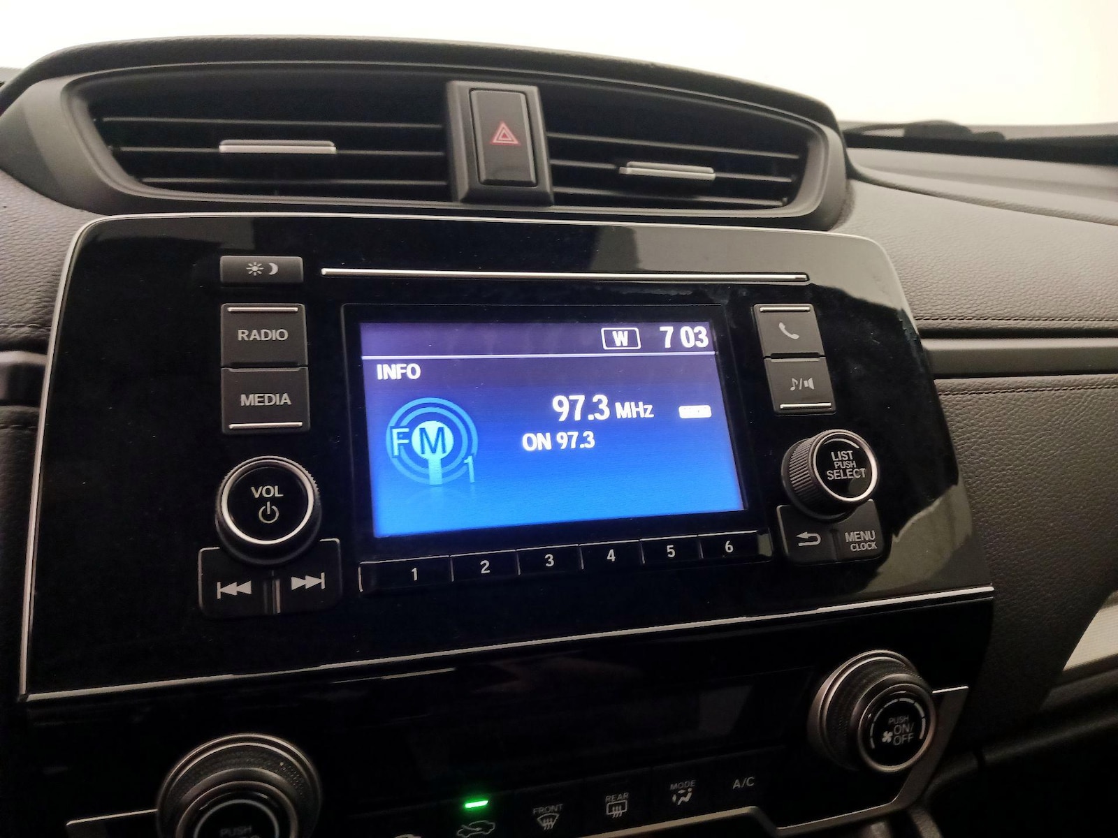 2021 Honda CR-V LX - Photo 16