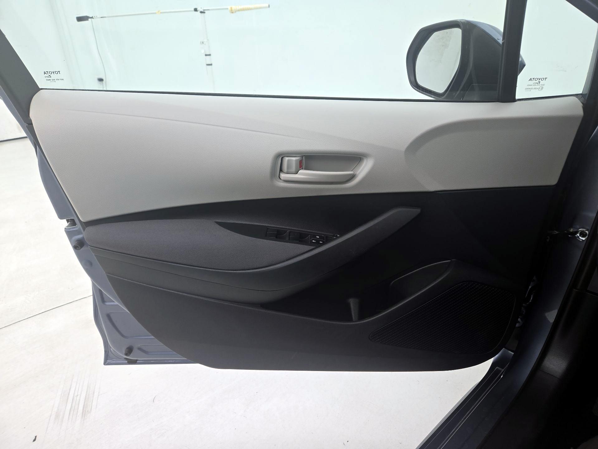 Thumbnail: 2024 Toyota Corolla - 12