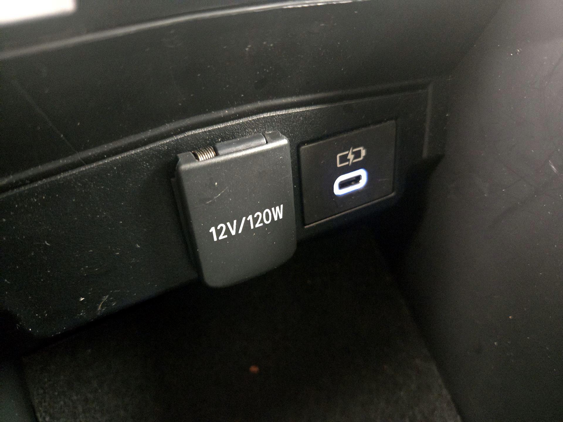 Thumbnail: 2024 Toyota Corolla - 19