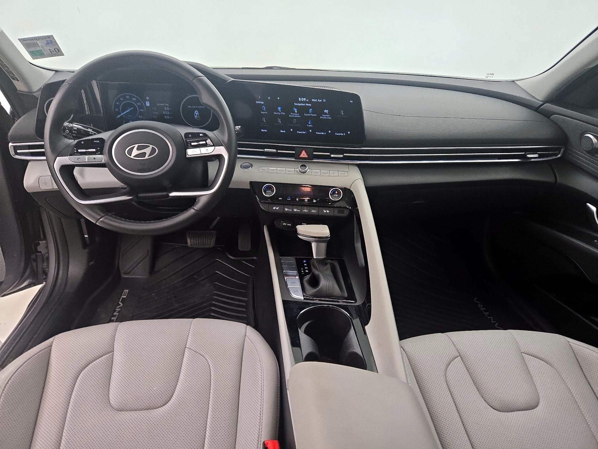 Thumbnail: 2025 Hyundai Elantra - 9