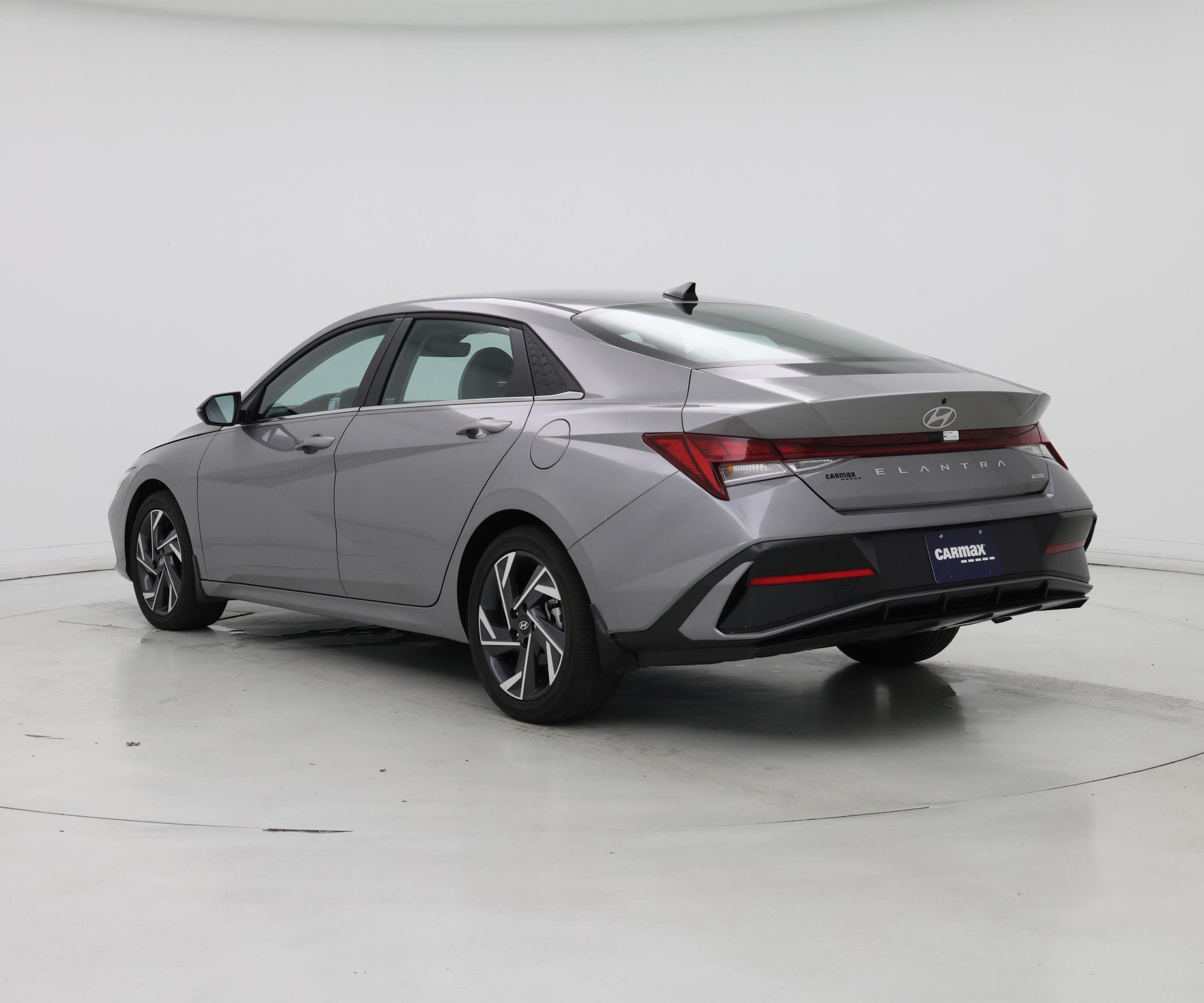 Thumbnail: 2025 Hyundai Elantra - 2