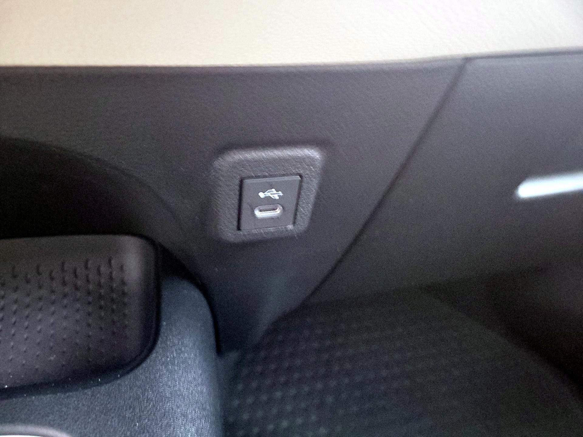 Thumbnail: 2024 Toyota Corolla - 18