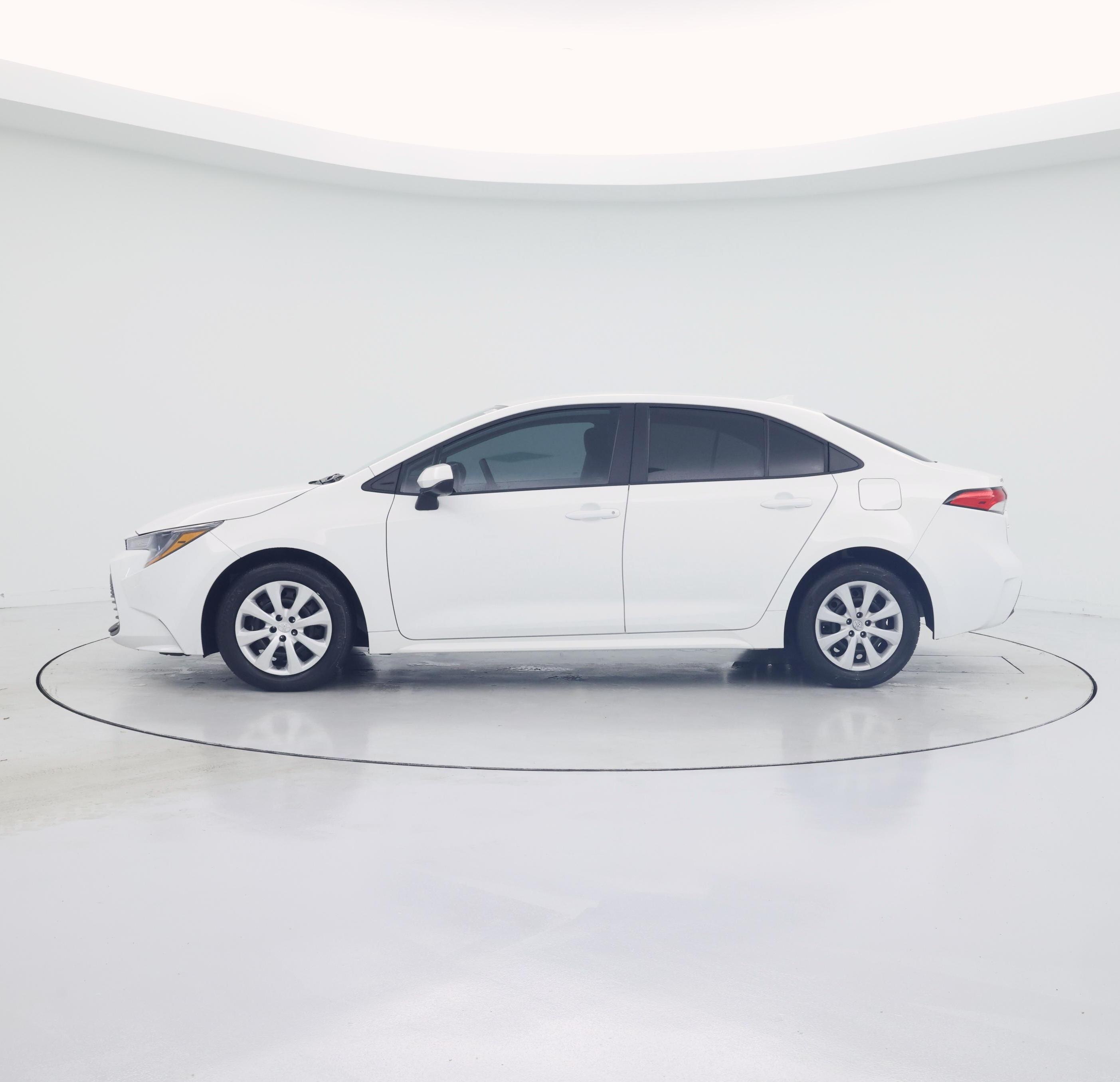 Thumbnail: 2024 Toyota Corolla - 3