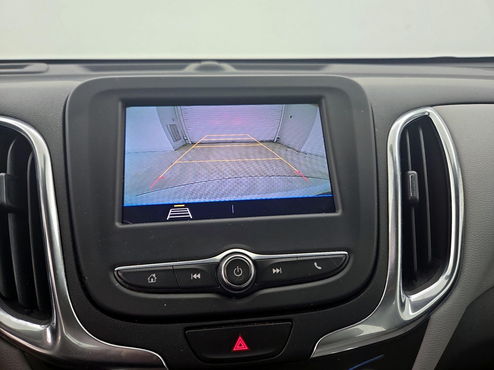 Thumbnail: 2021 Chevrolet Equinox - 14